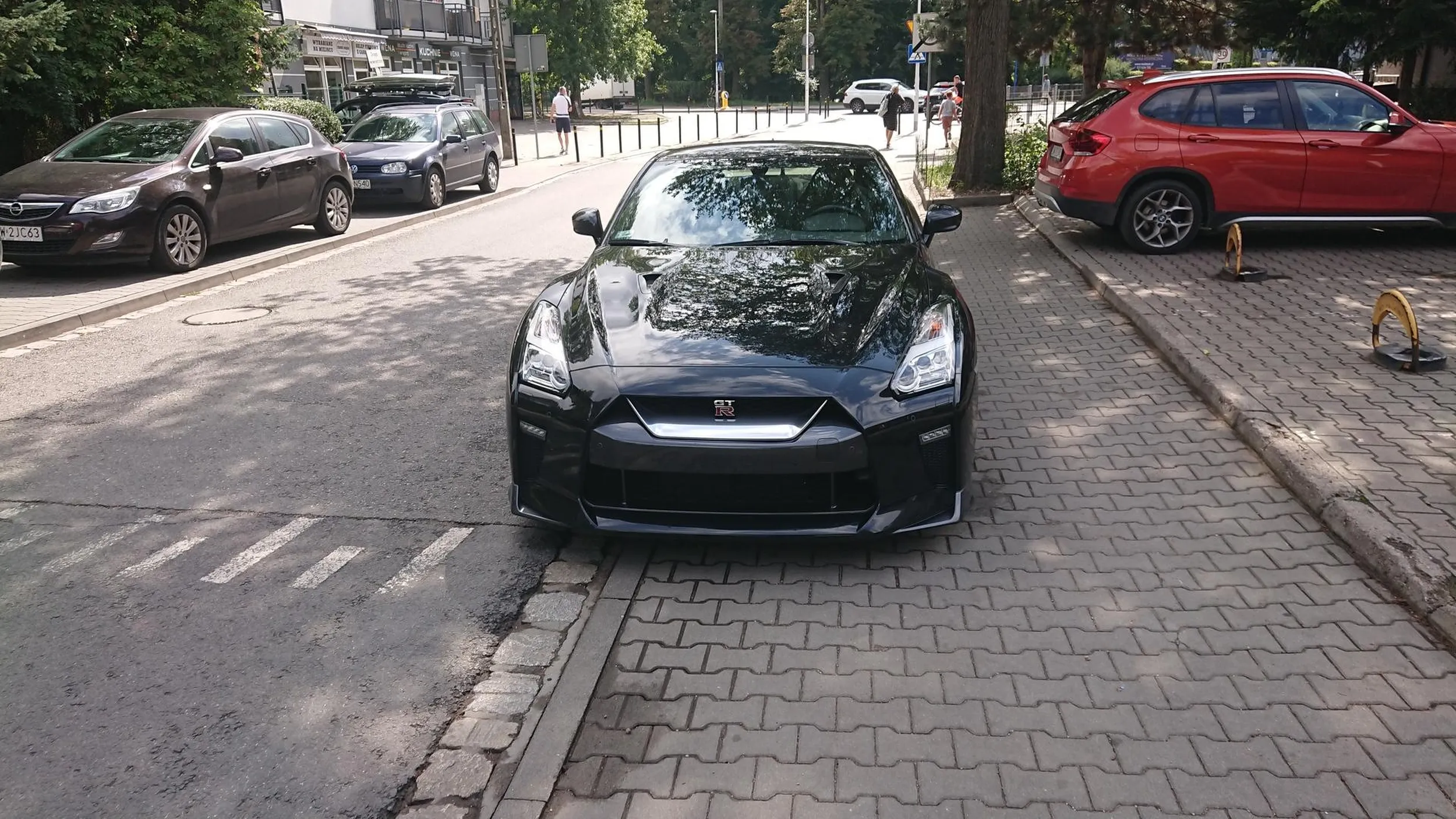 Rejestrację z przodu zgubiłeś...