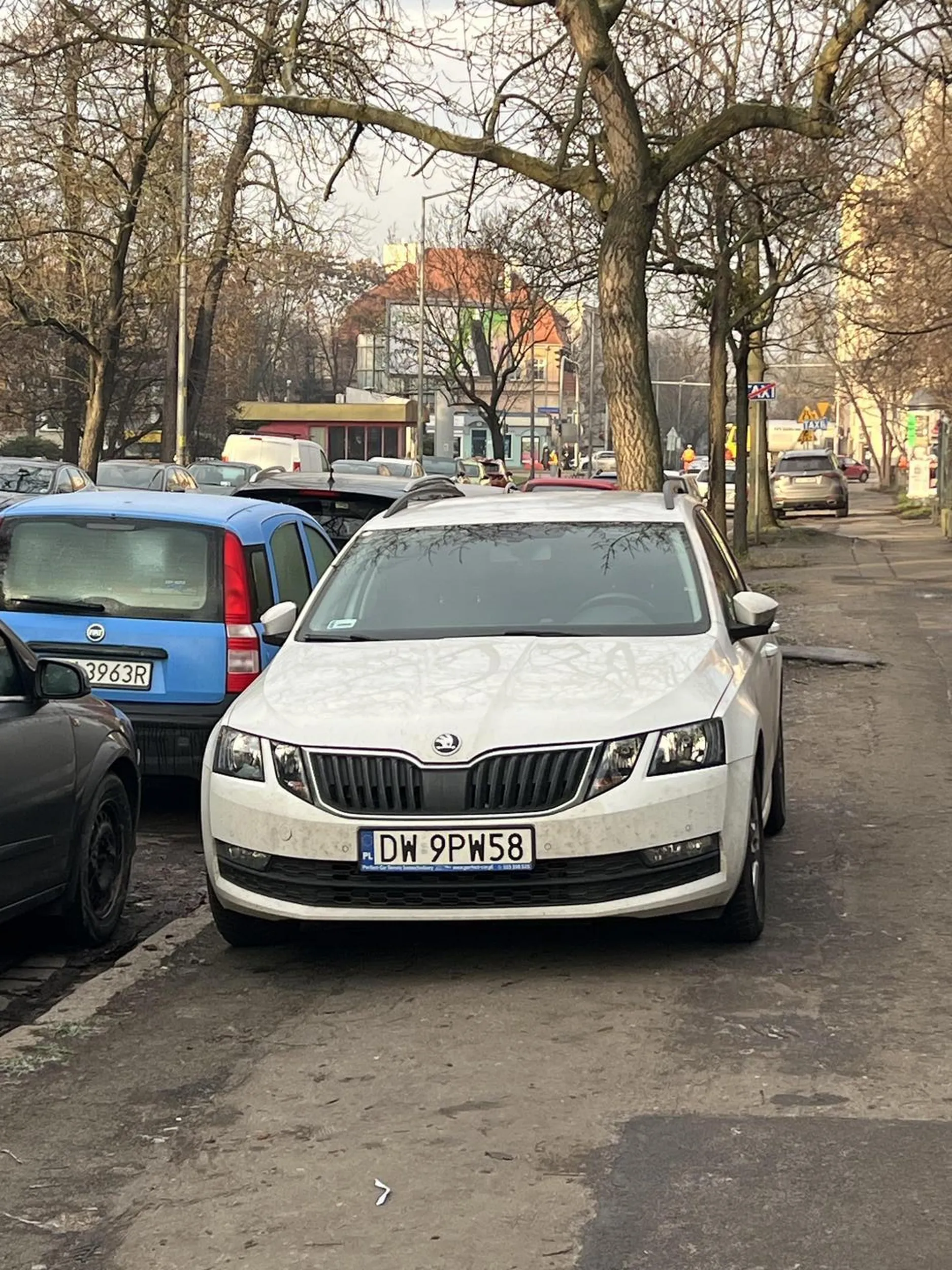Zmieniło się prawo, że można jeździć po chodniku? Wystarczy chwila nieuwagi i tragedia gotowa, ale dla idiotów z prawo jazdy z chipsów nie dociera