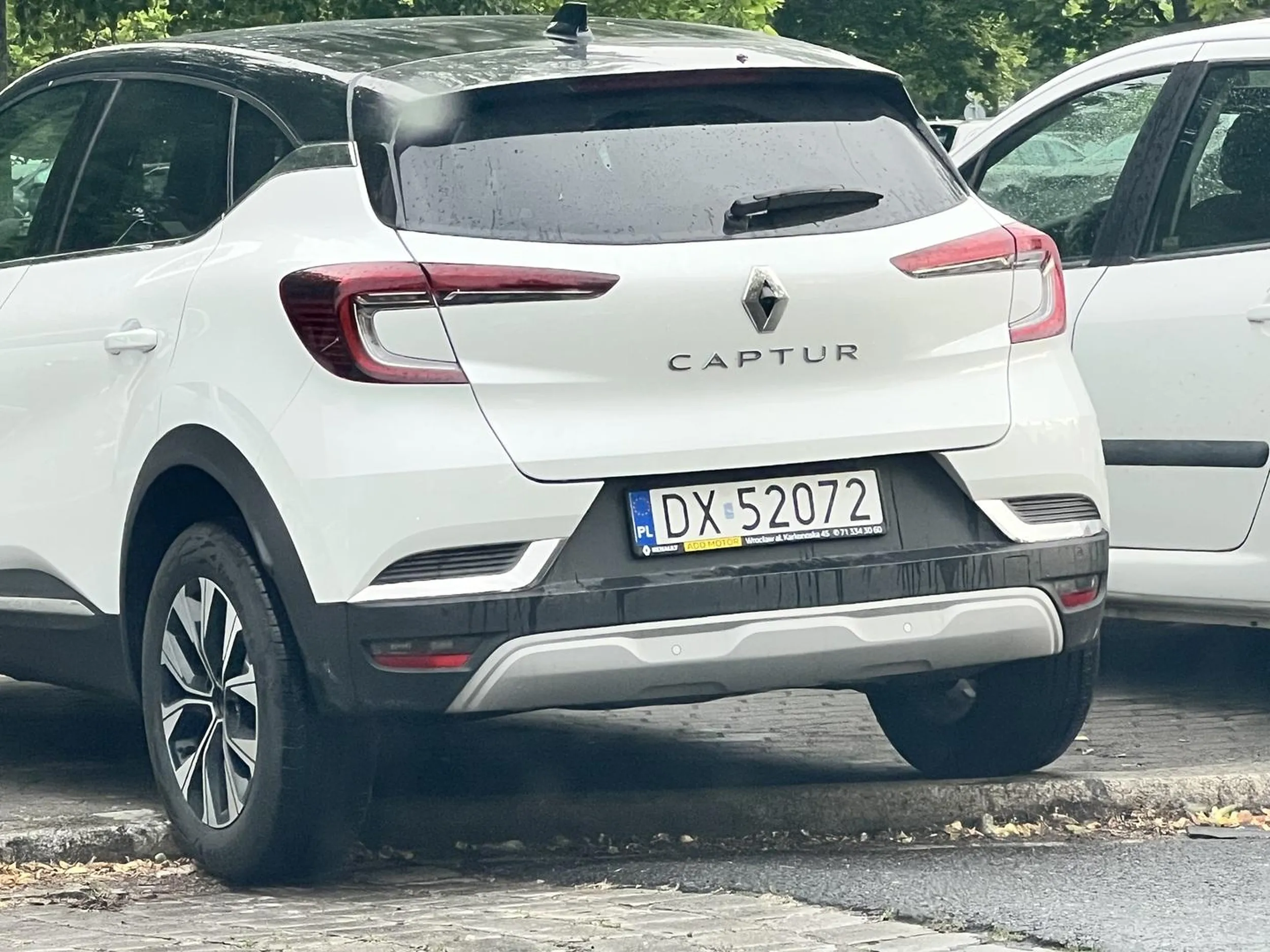 Bardzo nieuprzejma kierująca zajechała miejsce parkingowe na które czekałem przez dłuższą chwilę masakra