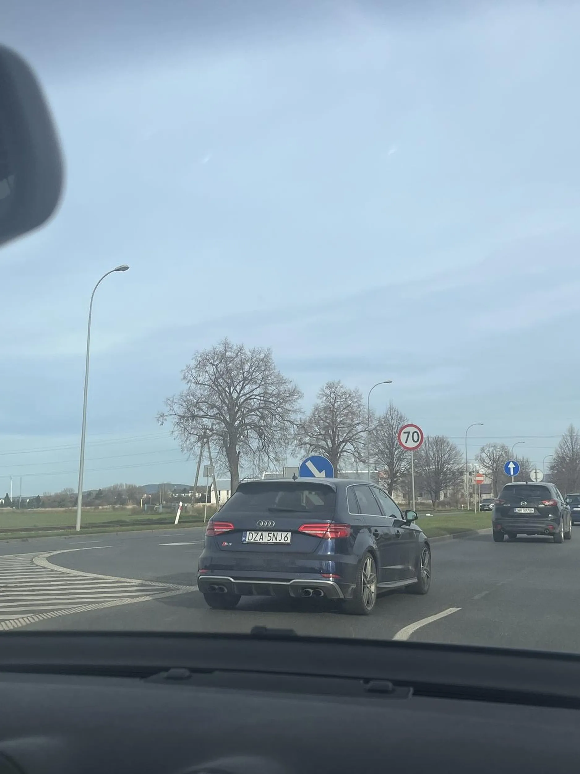 dziwne niebezpieczne manewry, a na końcu…. ??