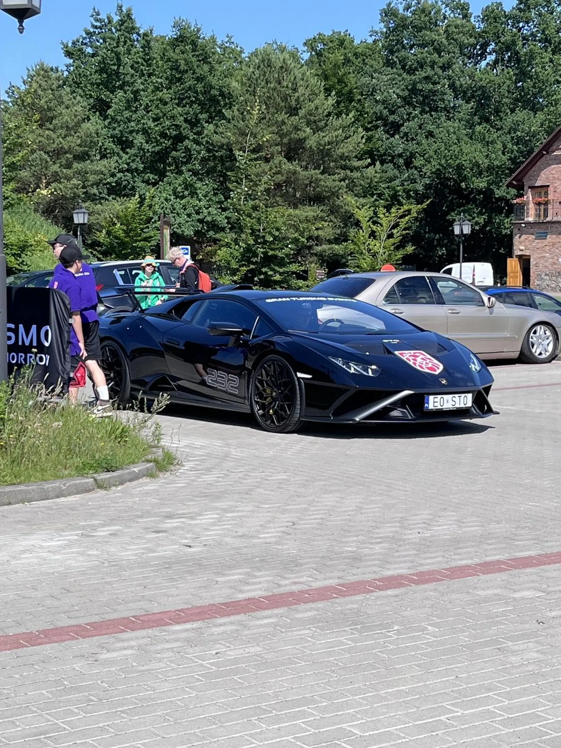 Ale zaebyste lambo