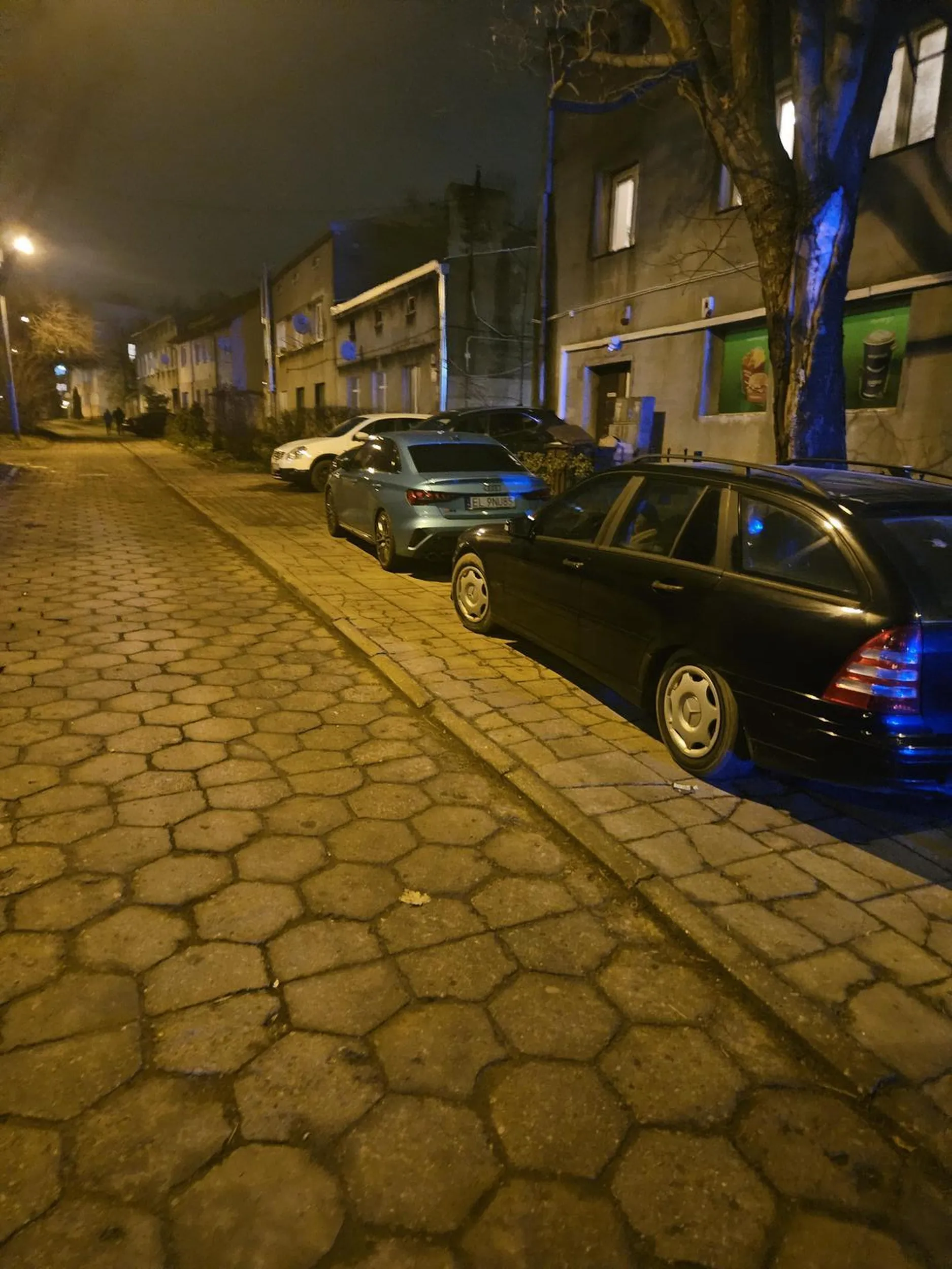 Parkujesz jak ostatnia ciota