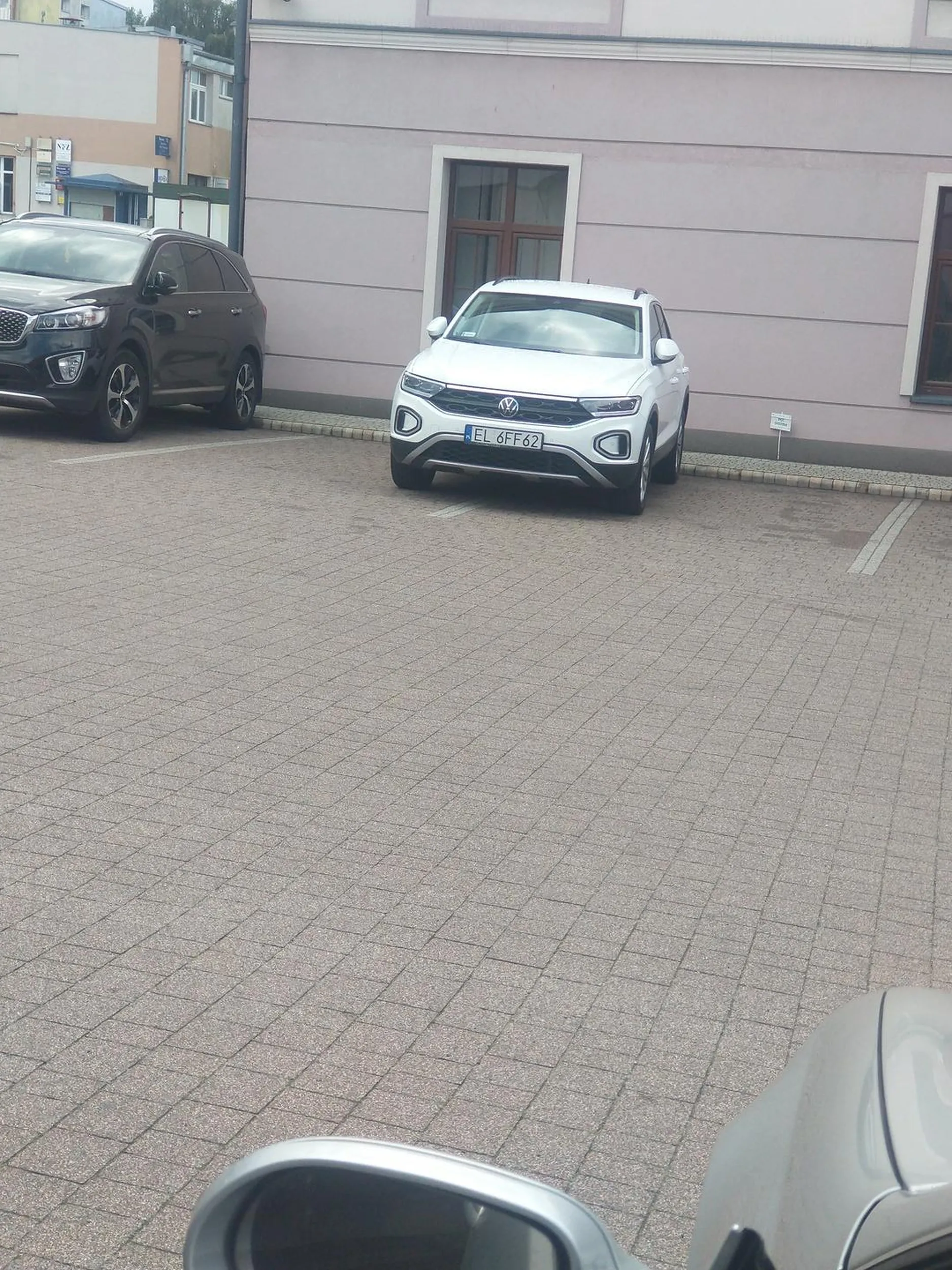 Mistrz parkowania przez którego nie byłem w stanie zaparkować żeby iść do apteki z małym bobasem