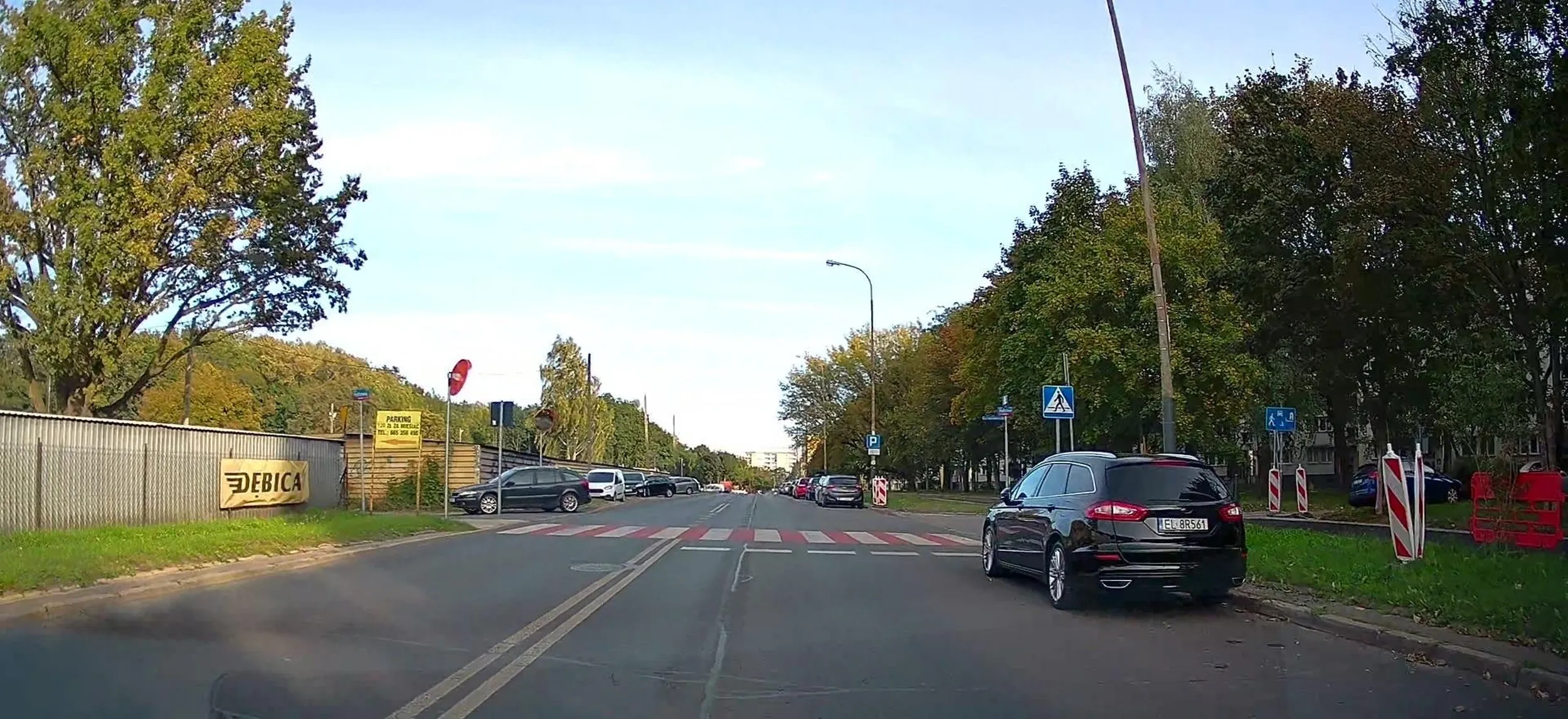 parkowanie przed przejściem dla pieszych w odległości mniejszej niż 10m