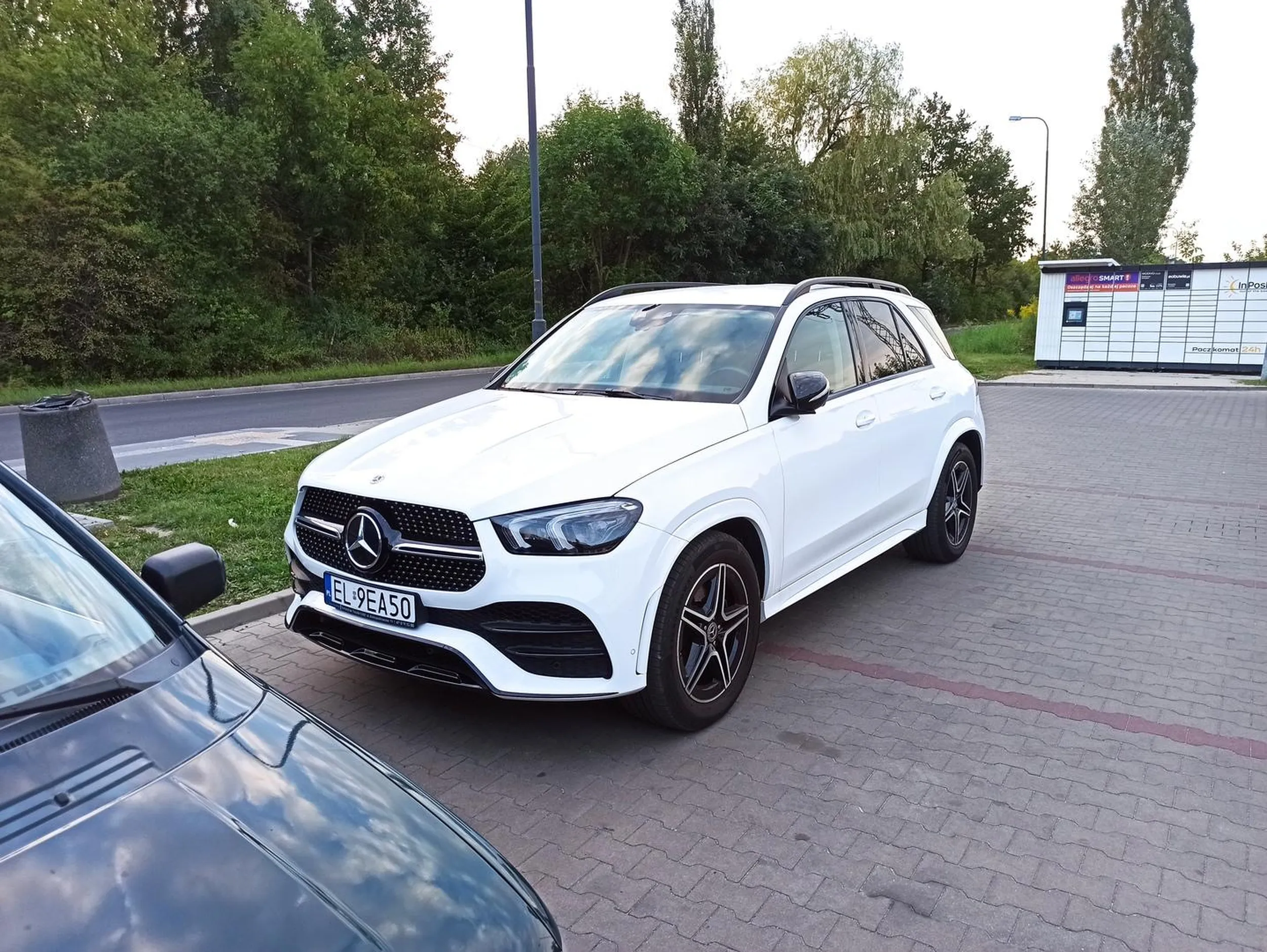 Jeszcze nigdy nie widziałem tak zaparkowanego auta