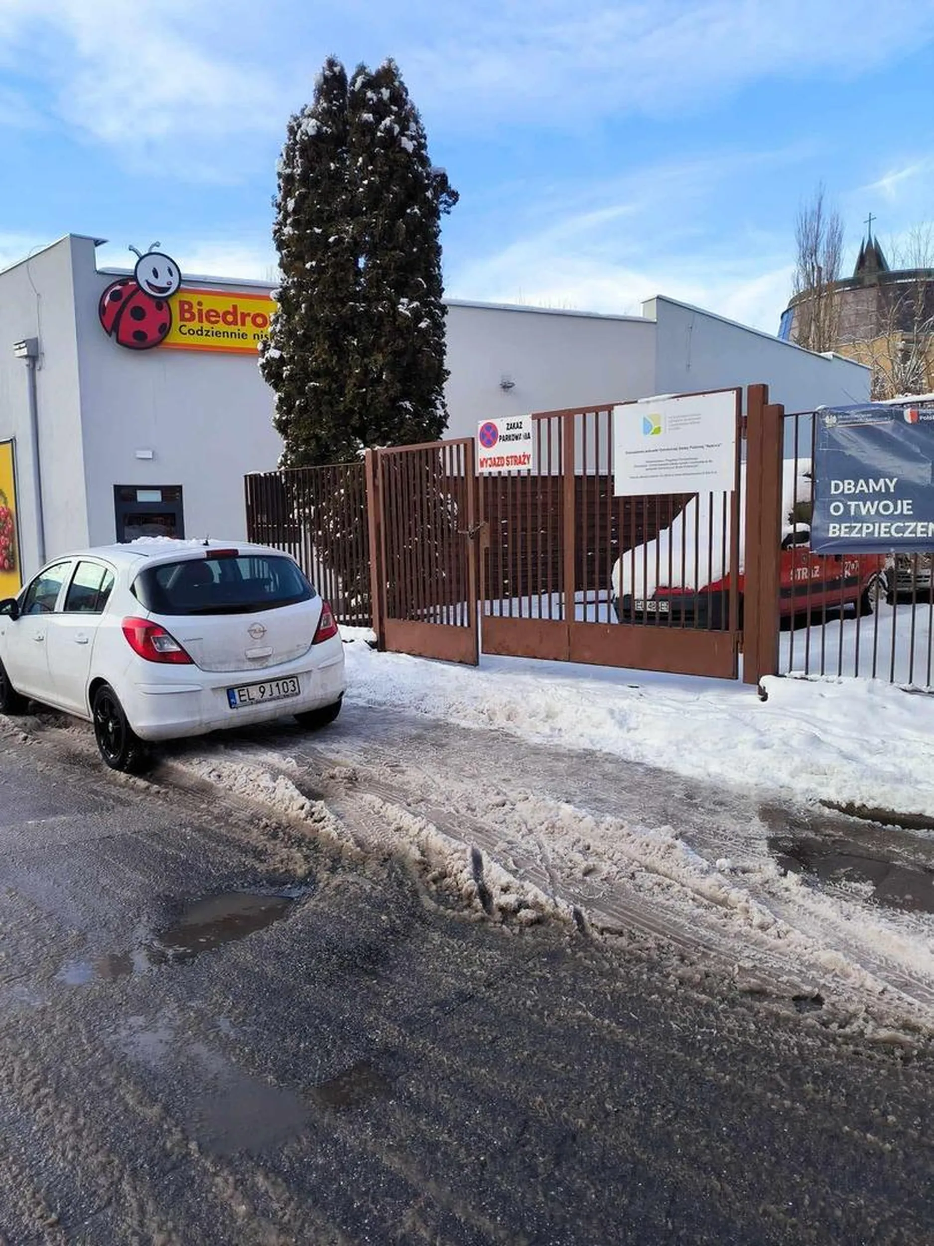 Wyjazd z JRG-11 w Łodzi ( https://maps.app.goo.gl/u4PF4PRFcVHrejE87)