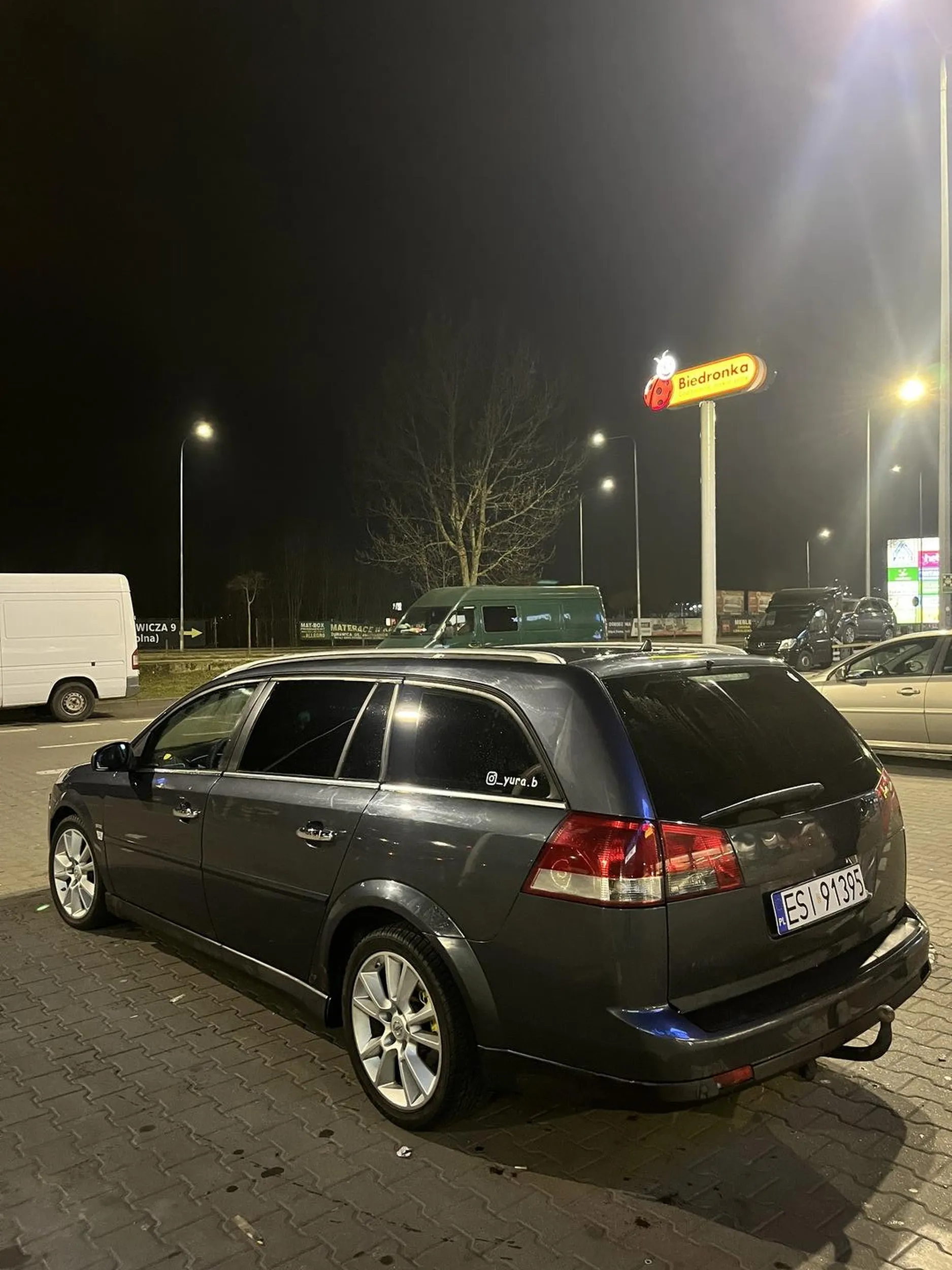 Zajebisty kierowca, Ma ładnego Opla