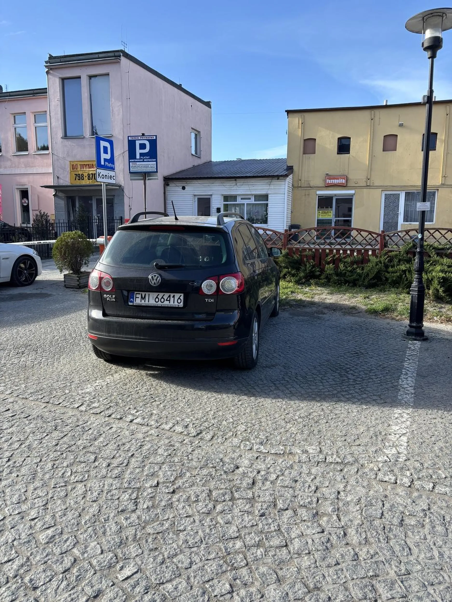 Rozumiem, że opłacone dwa bileciki??