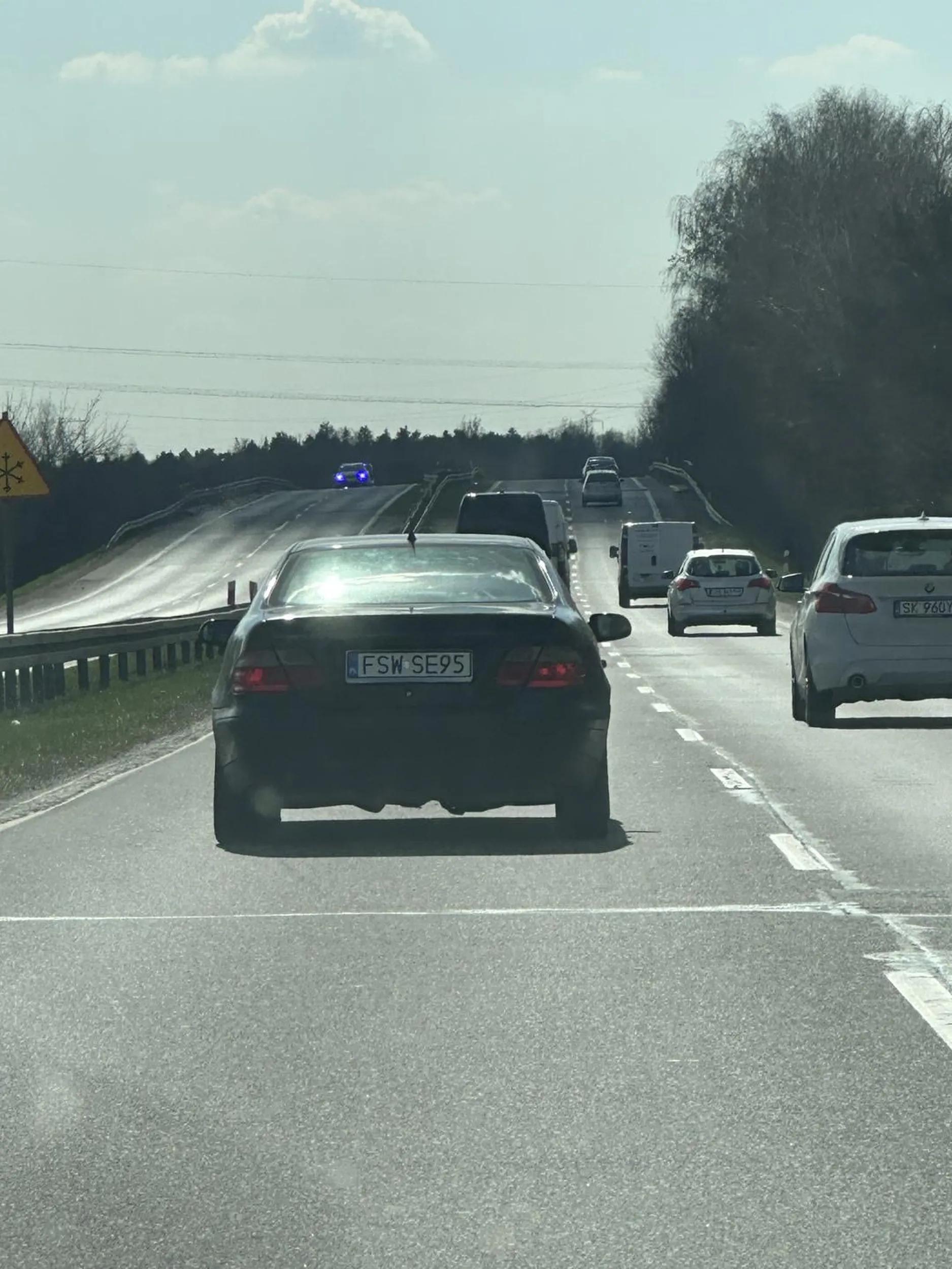 Zjeżdżaj z tego lewego cepie jak szybciej nie umiesz