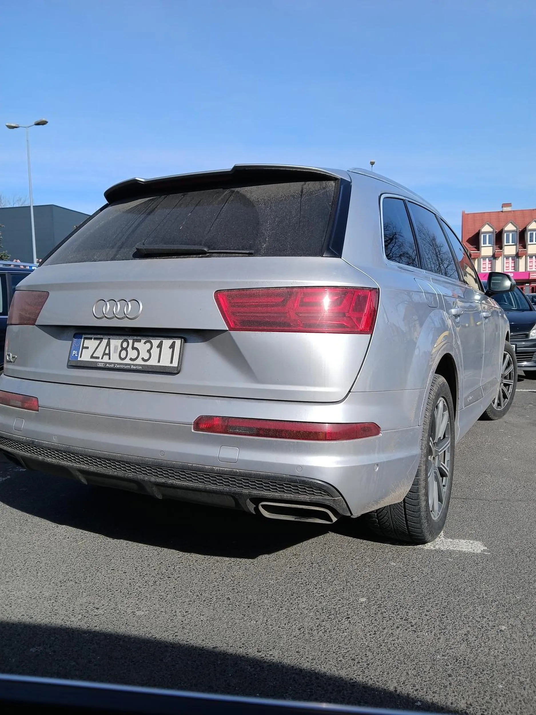 Trzabylo stanąć w poprzek na parkingu pod Kauflandem w zarach w których chipsach znalazłeś prawko