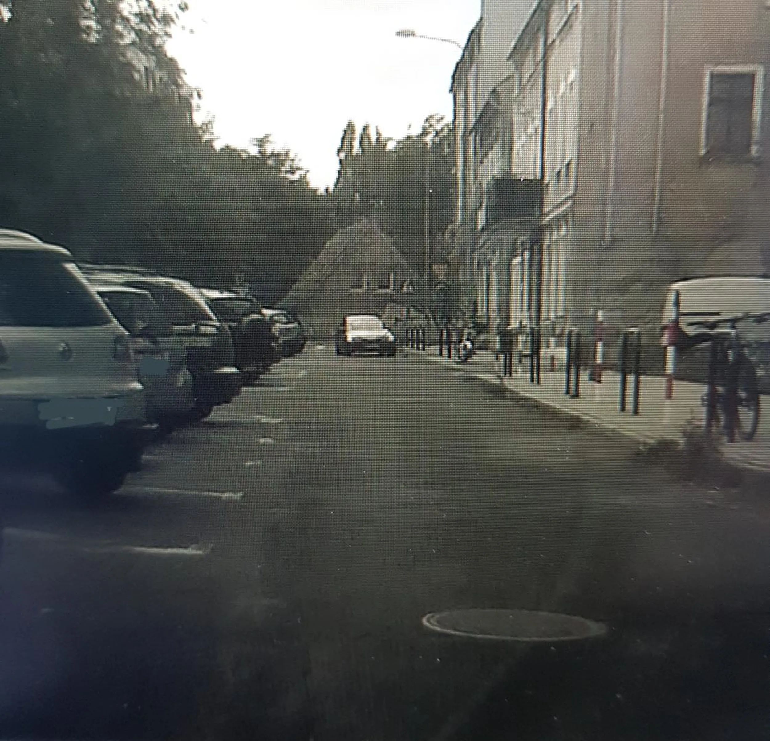 Dlaczego jeździsz pod prąd ulicą jednokierunkową?