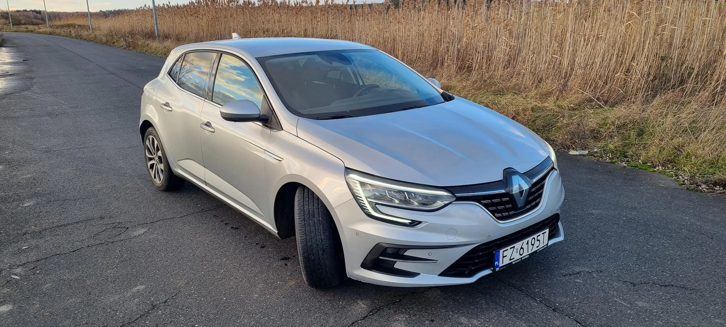 AUTO ZOSTAŁO PRZYWŁASZCZONE, NIE NALEZY DO POSIADACZA, SPRAWA ZGLOSZONA NA PILICJE DO PROKURATURY, OBECNY POSIADACZ OSZUKAŁ DZIESIĄTKI OSÓB. RYBNIK UL FRANCISZKA CHRUSZCZA.