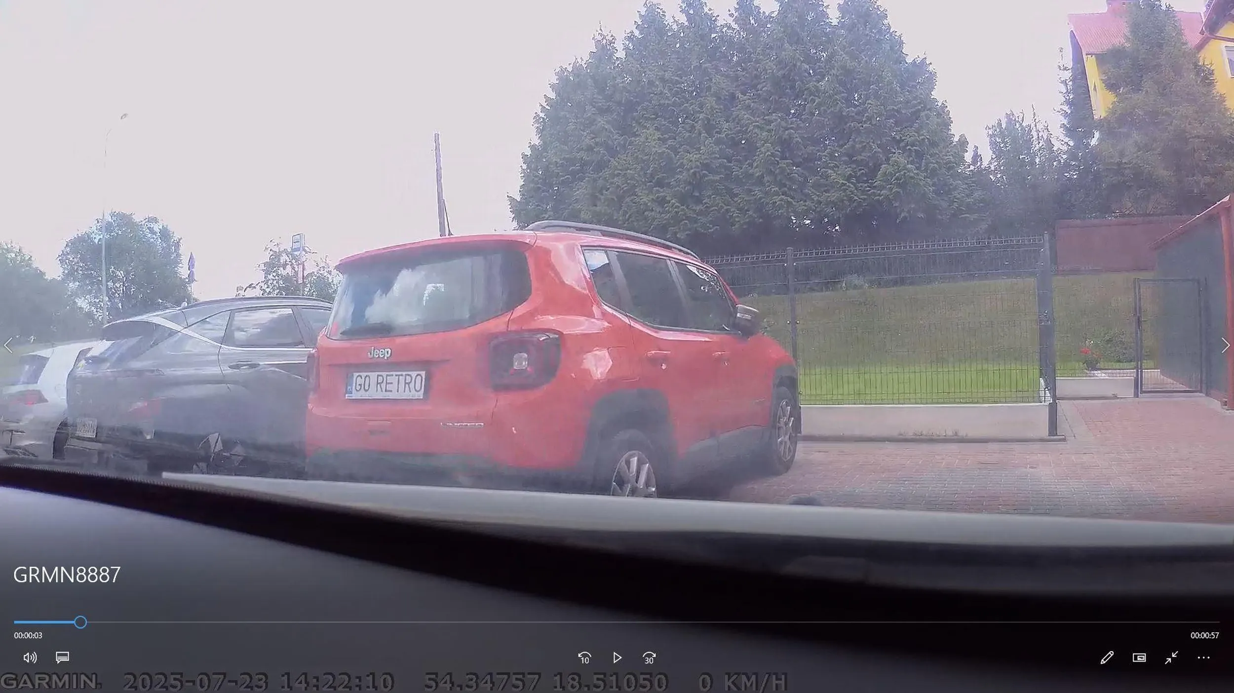 Groźba karalna: Jeep Renegat