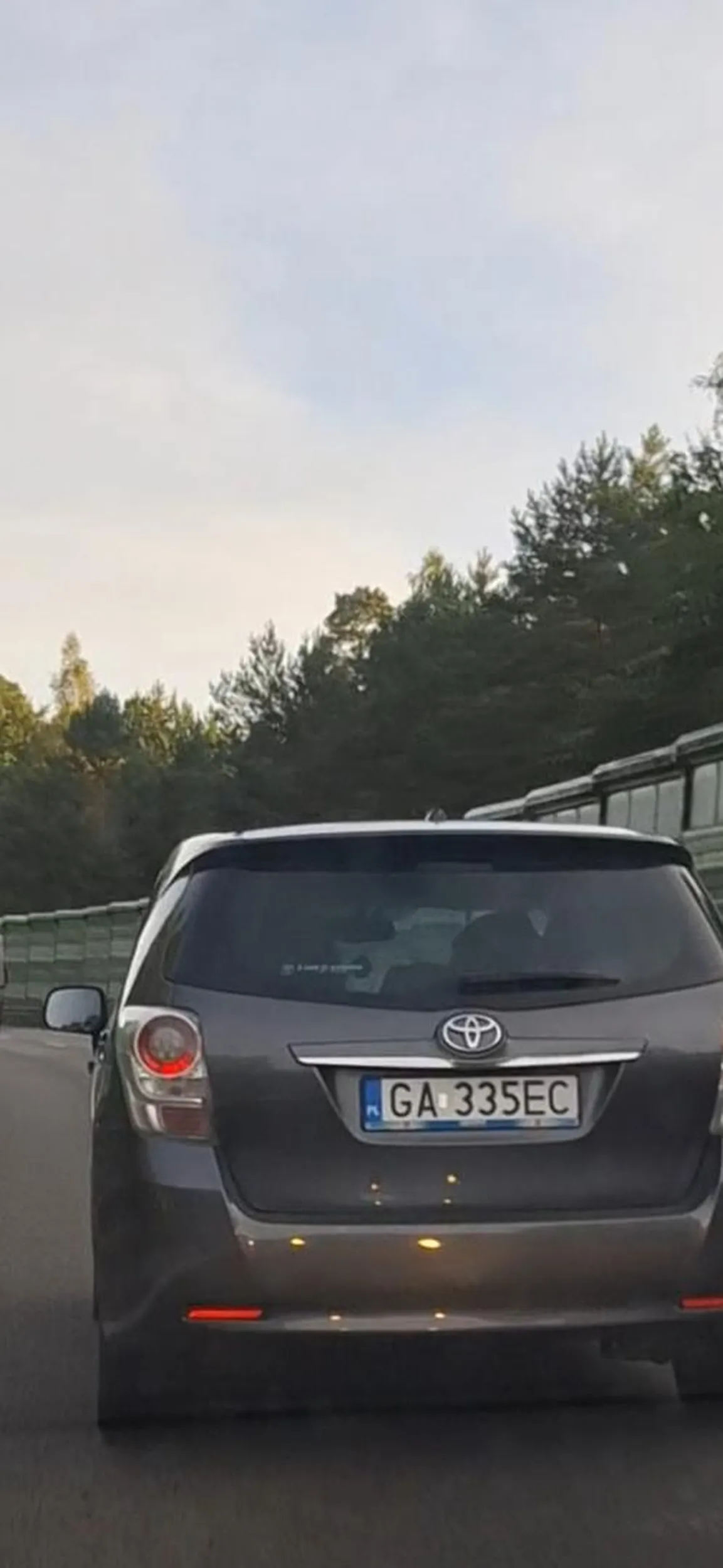 Nie blokuj lewego pasa powolna jazda na obwodnicy tylko zjedz zanim w ciebie wjadą