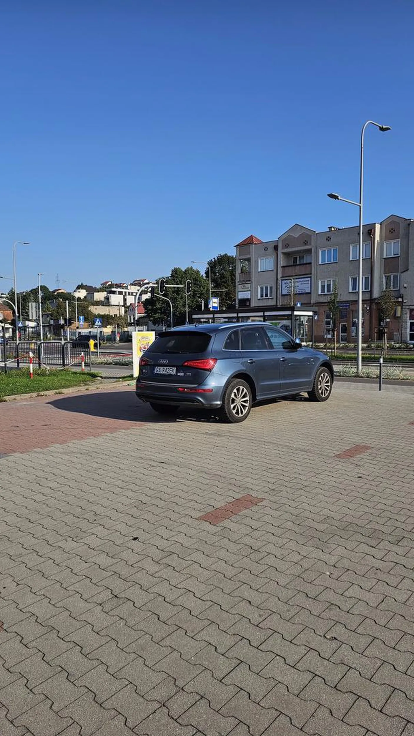 Przydalo by się przypomnieć lekcje parkowania