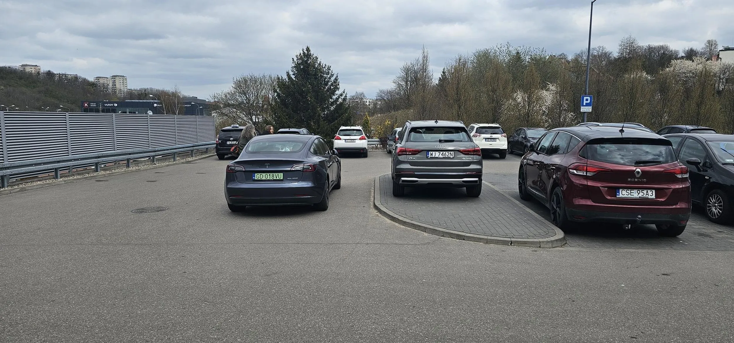 Ciągle nie umiem parkować ale teraz mam kolegę!