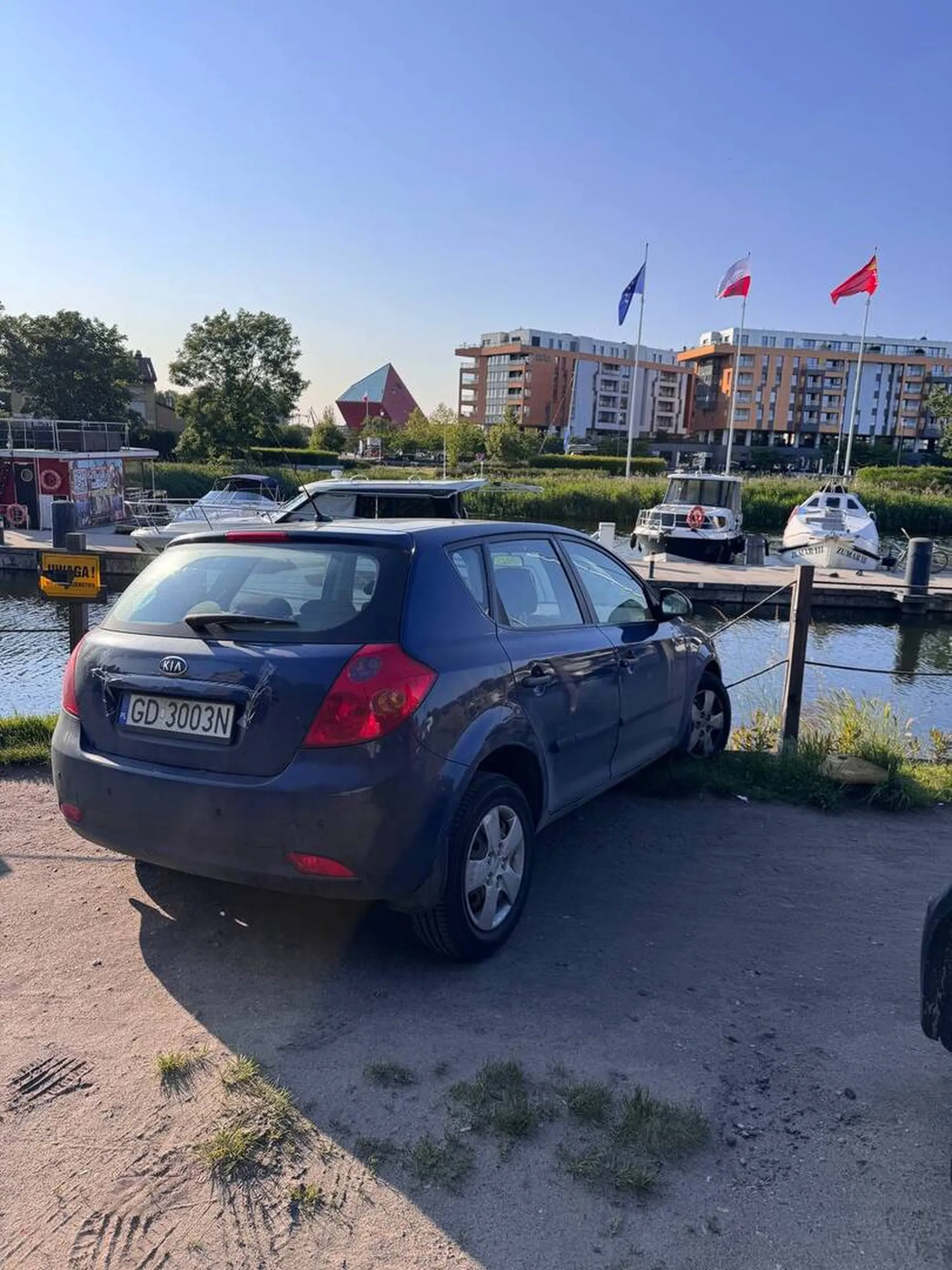 Zapomniałeś zaciągnąć ręczny