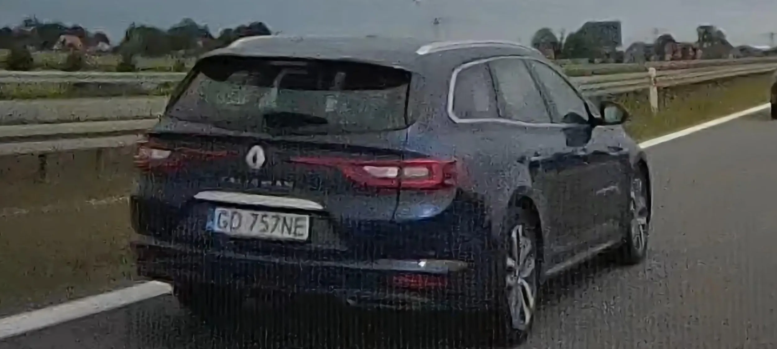 Typowy Janusz lewego pasa ?