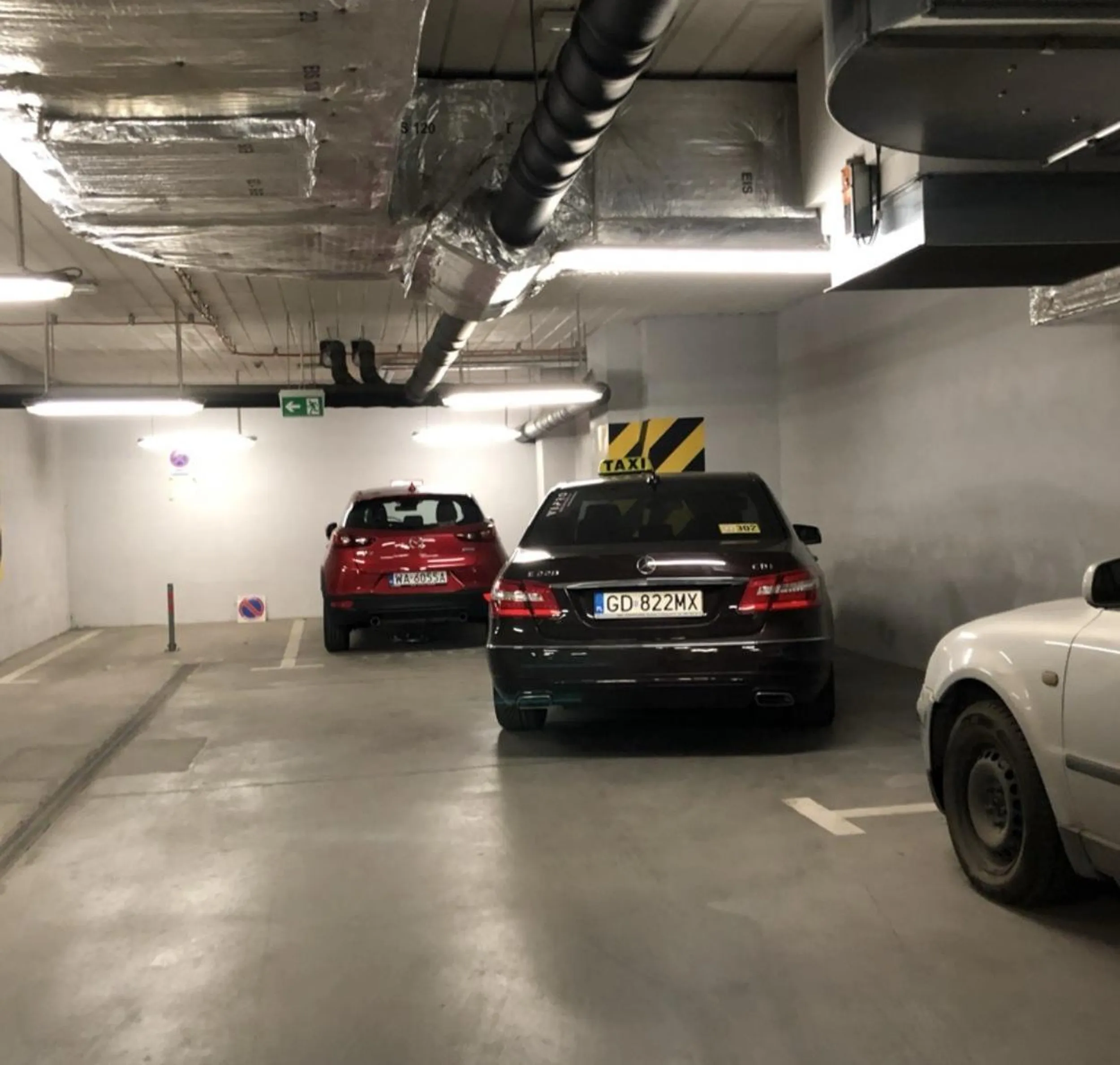 Tak se parkuje zlotowa.