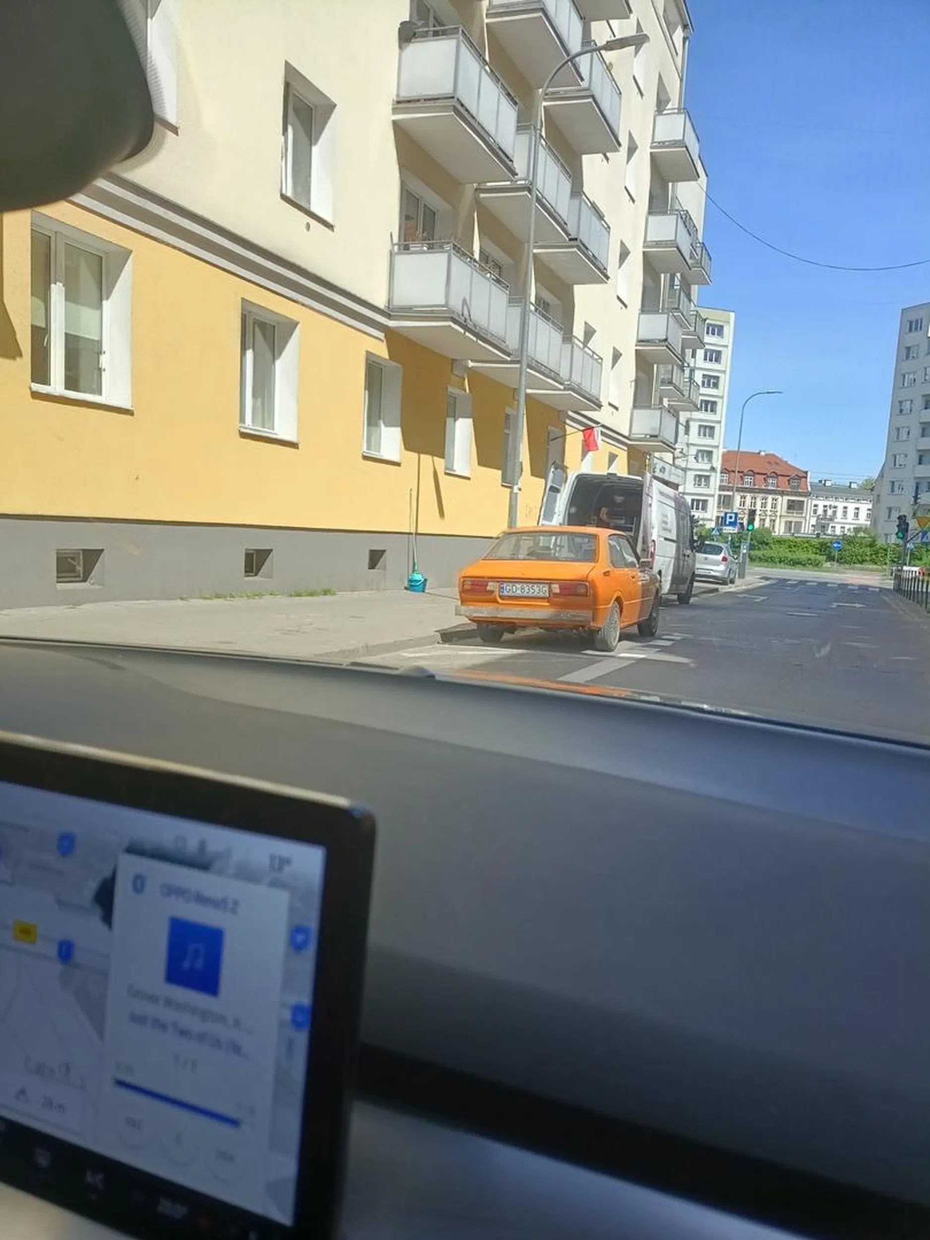 Przepięknie zachowany zabytek, absolutnie majestatyczne felgi!