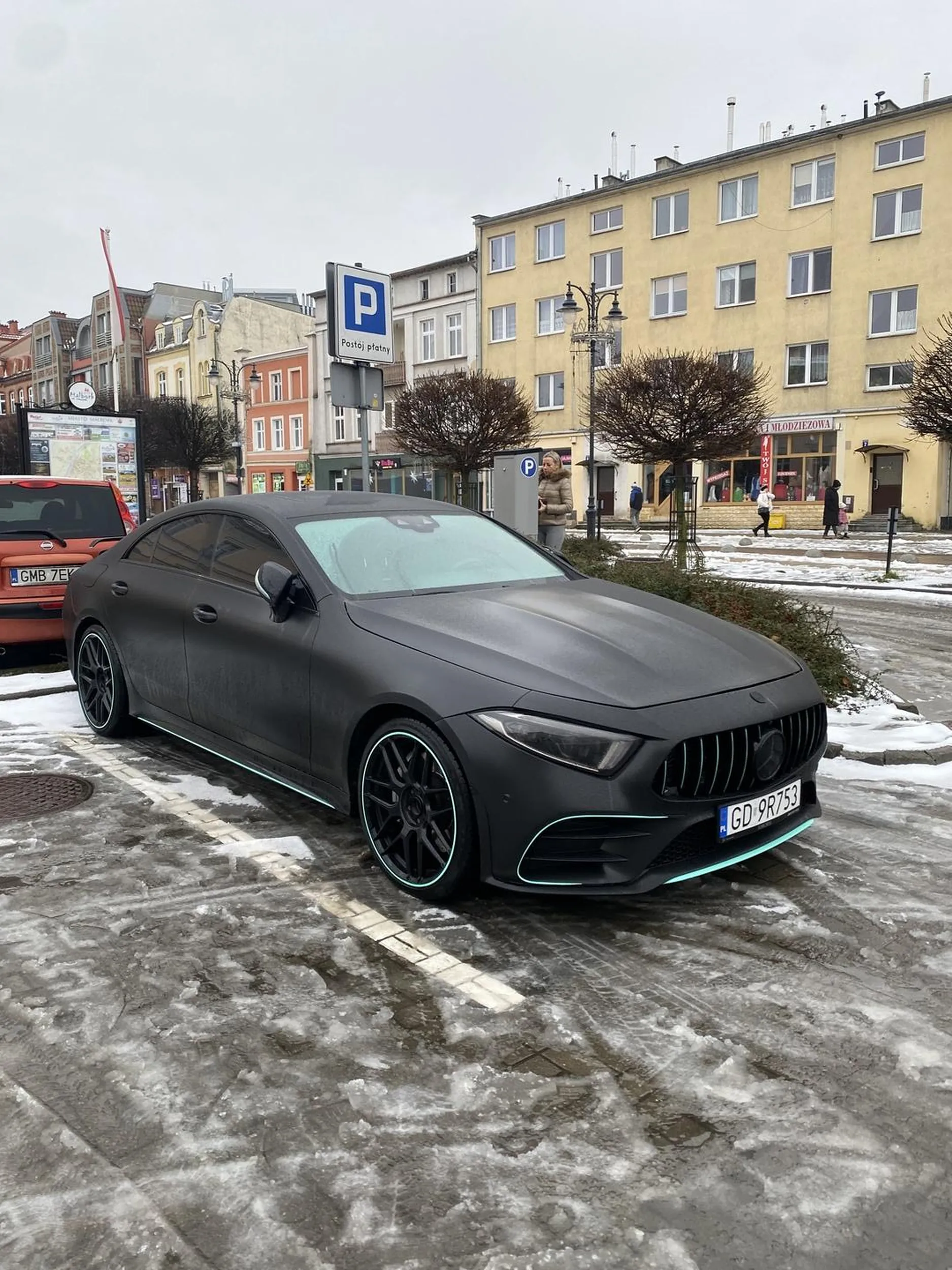 bardzo ladny mercedes