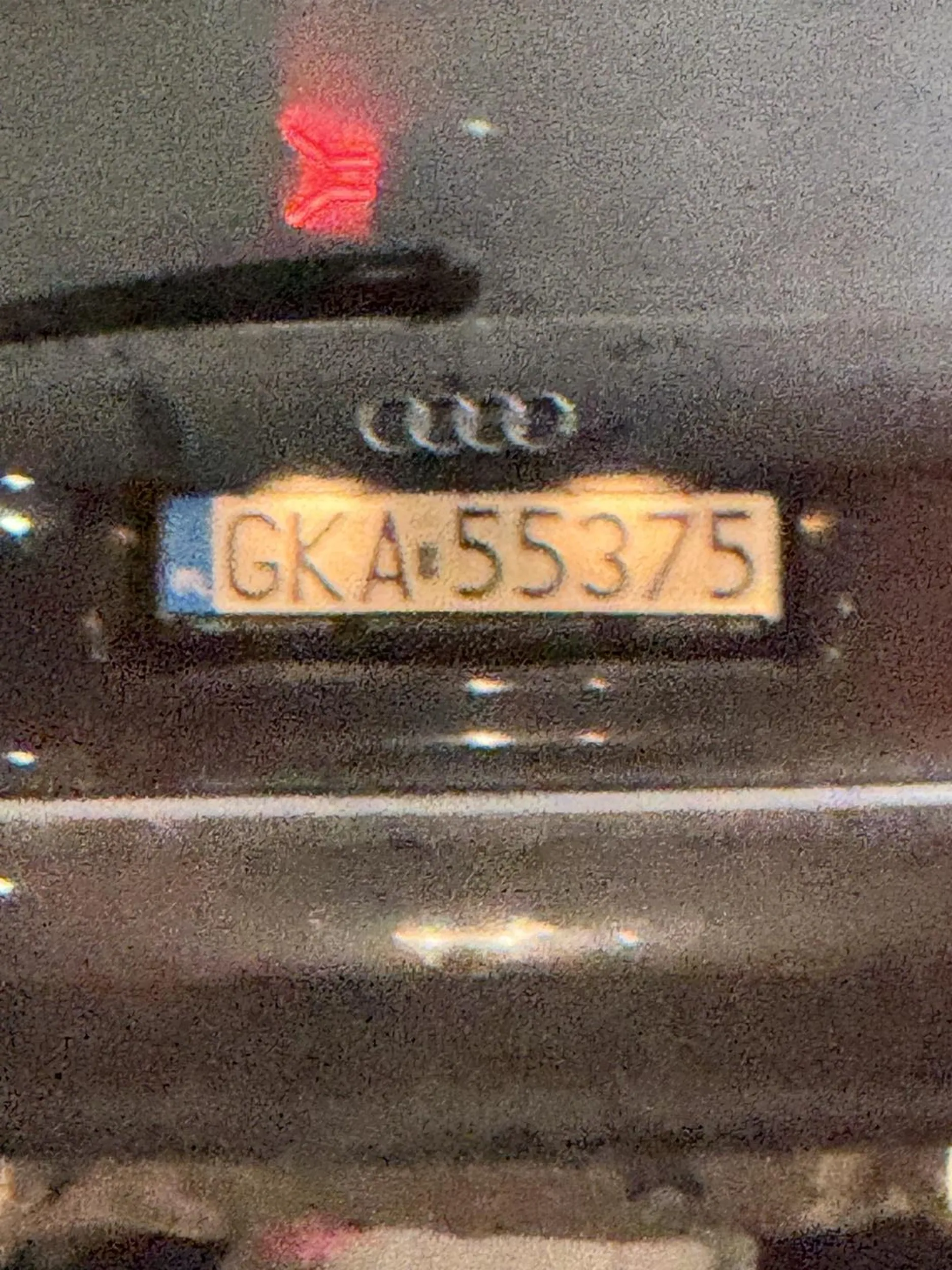 Jeździ jak wariat. W nocy na trasie do Tczewa wyprzedzał, wykonywał niebezpieczne manewry, siedzial innym samochodom na ogonie.