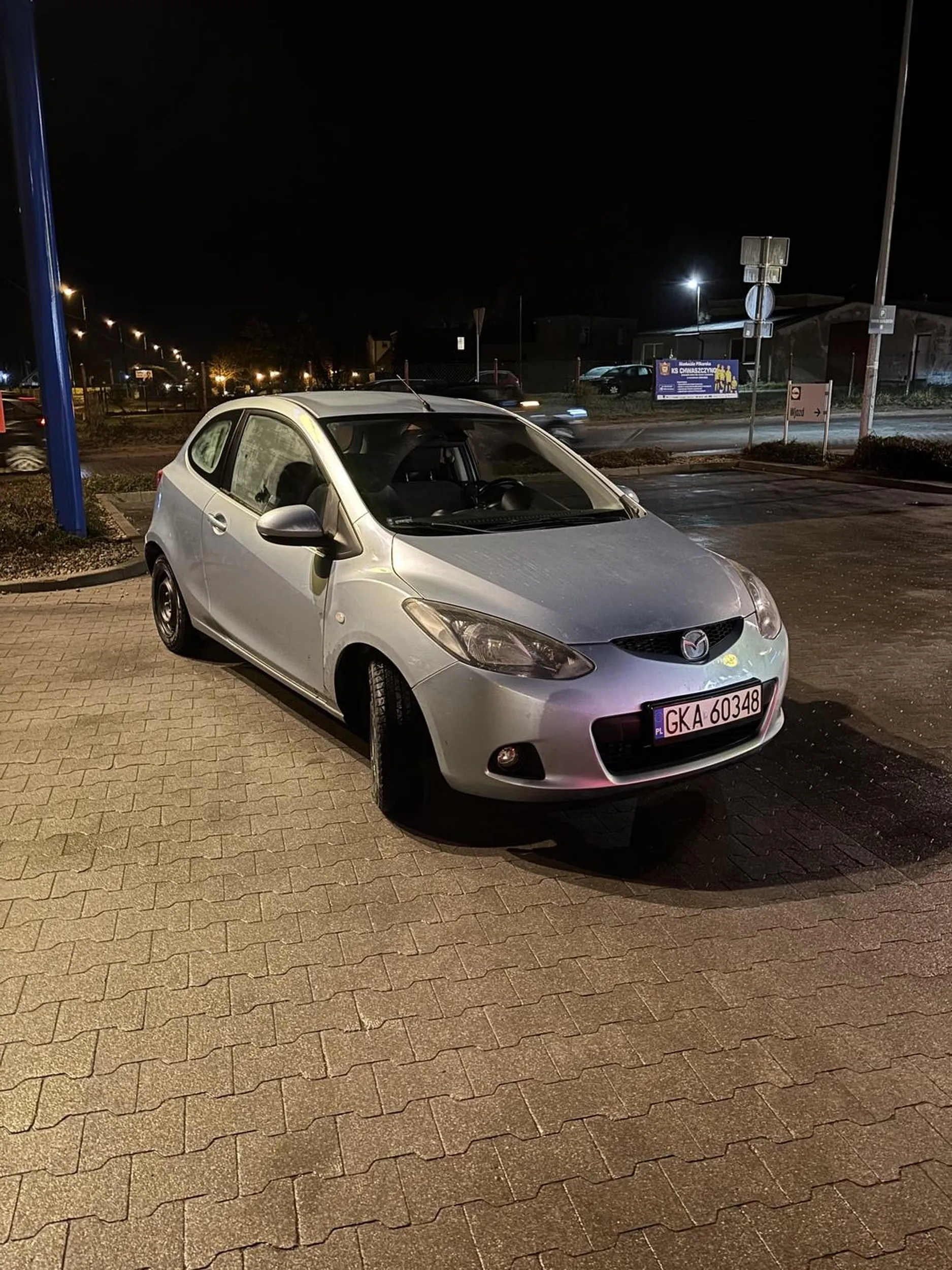 Zastawić wjazd trochę obciach widać że gka wsiok zafajdany