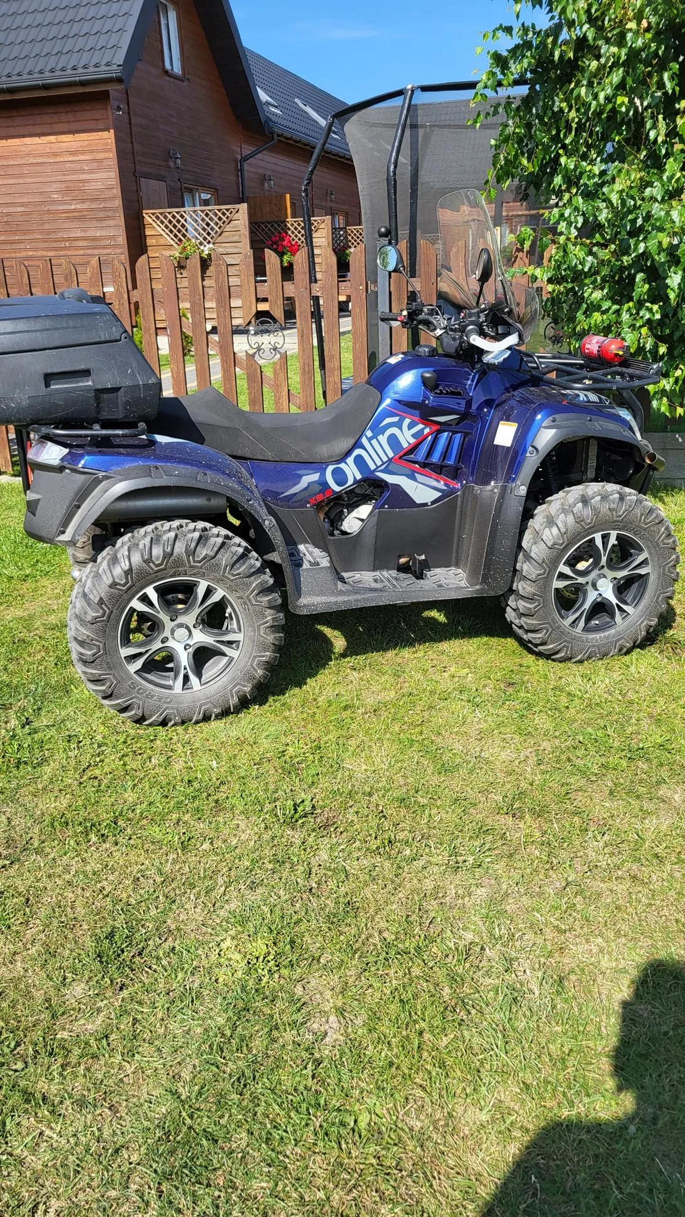 Quad jest online ciekawe czy też bluetooth ma