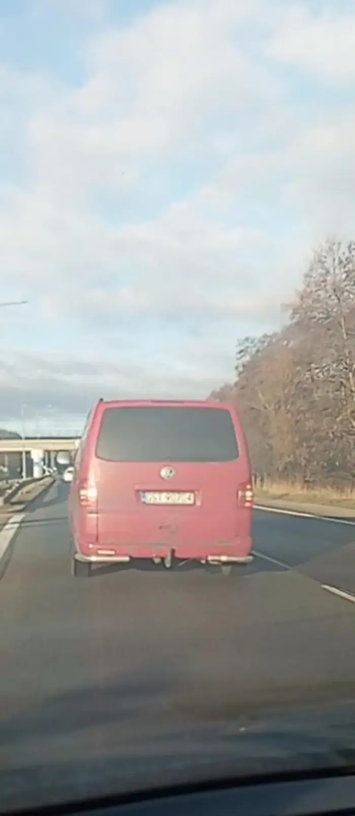 Gdańsk Wejherowo cały czas lewym pasem a prawy pusty jak go próbujesz wyprzedzić nagle przyspiesza