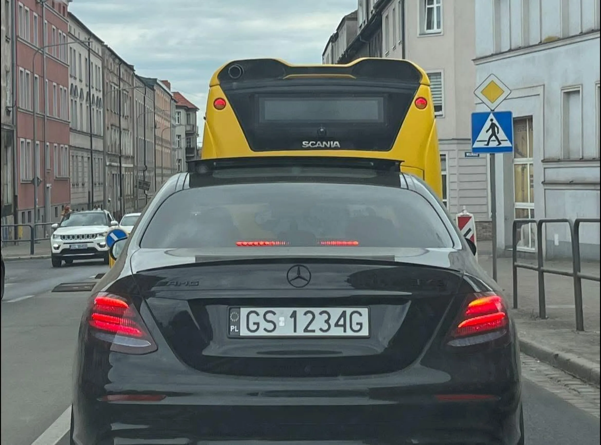 Nielegalna rejestracja!!!! Ale spokojnie prokuratura już działa.