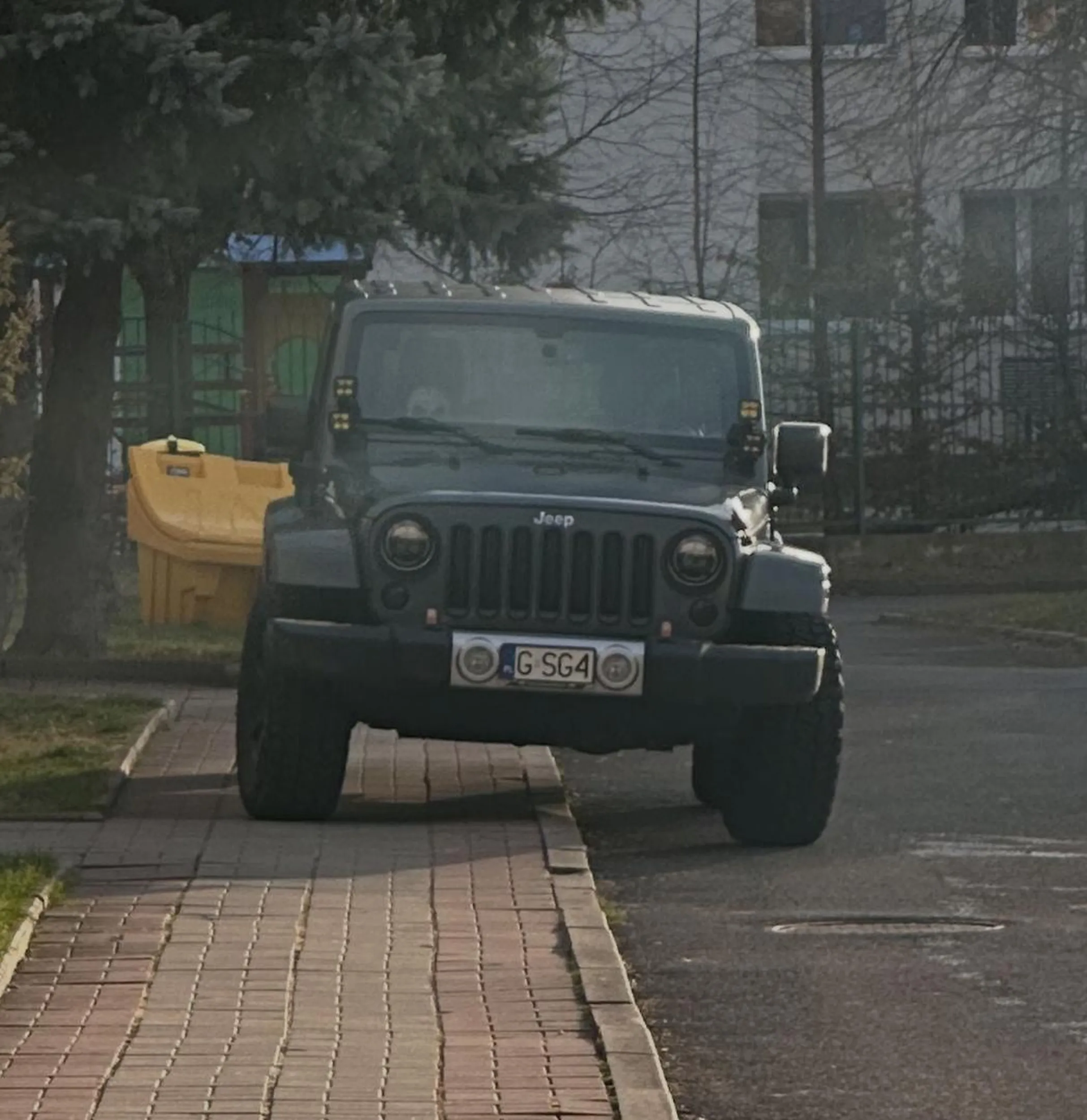 Umie w parkowanie xd