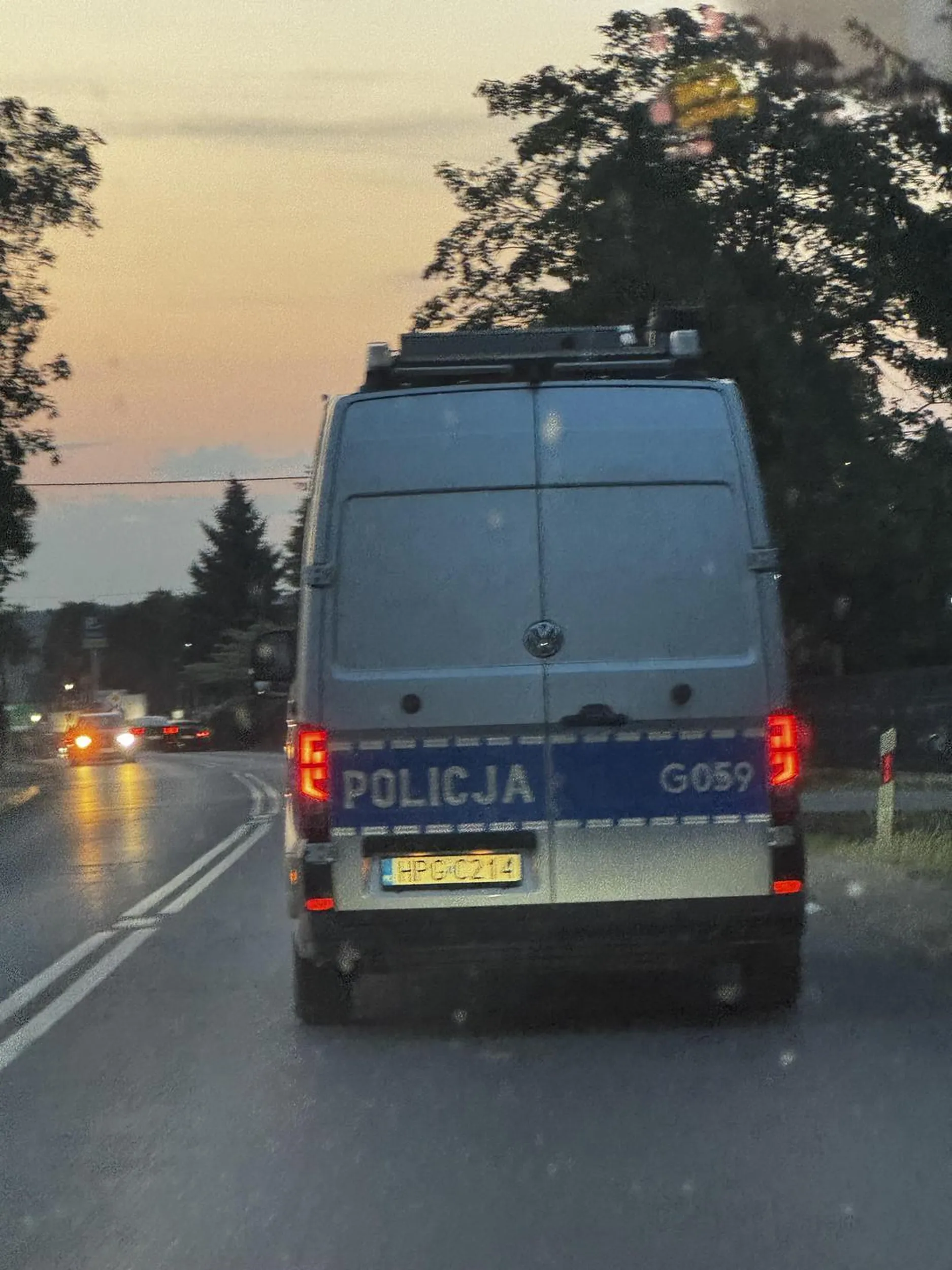 Blokują drogę nie używają kierunkowskazów