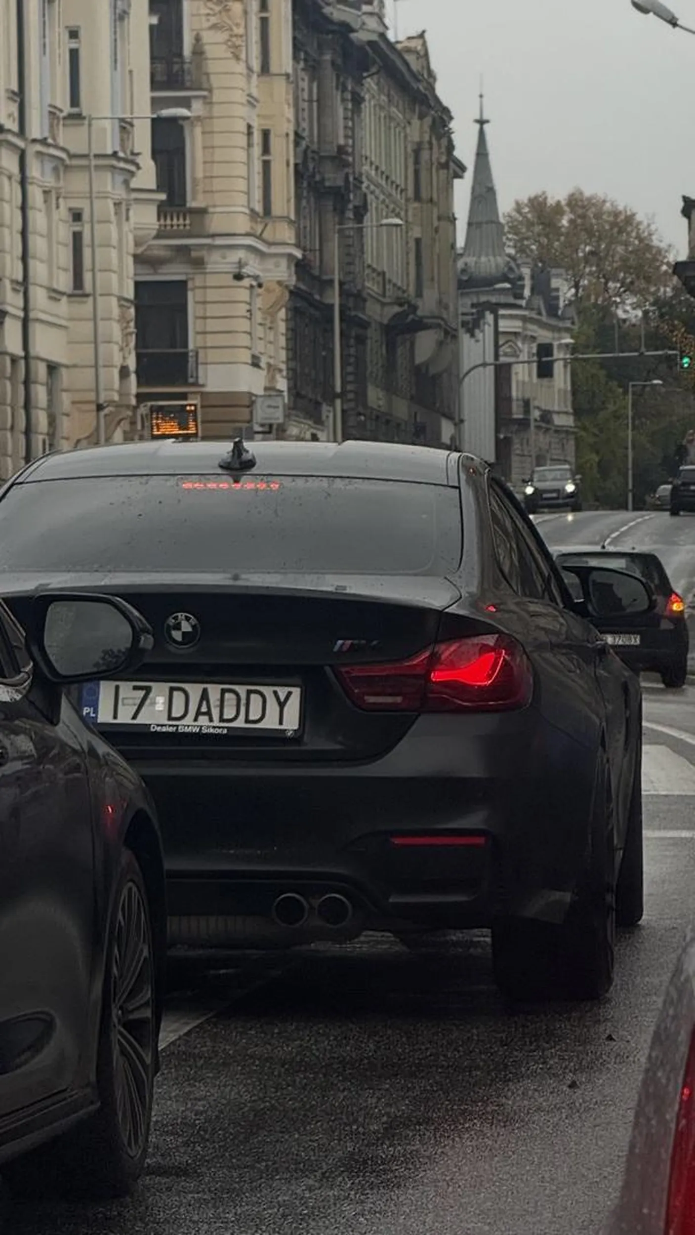 fajna rejestracja szefie