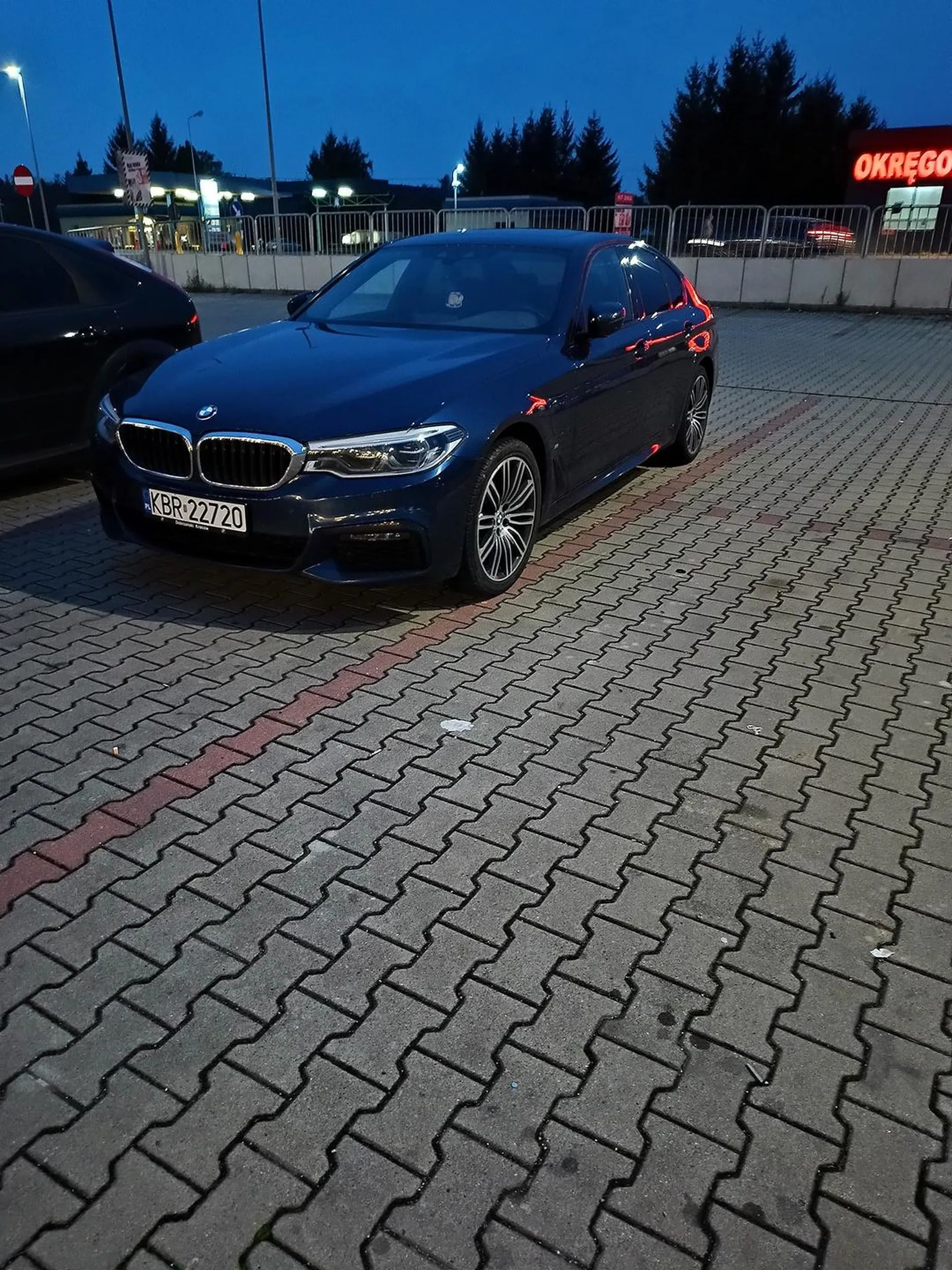 Cham z brzeska zajmuje dwa miejsca