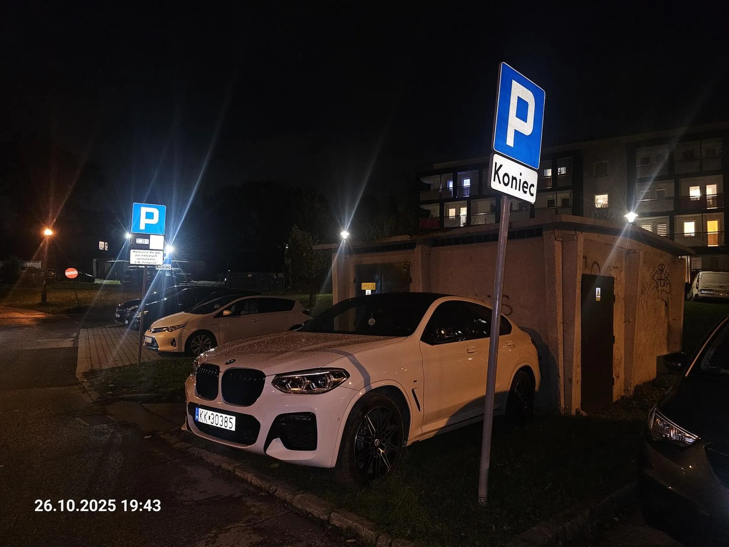 Mózg zostawił u mamusi na obiedzie.... ul. Gołaśka 12, Kraków