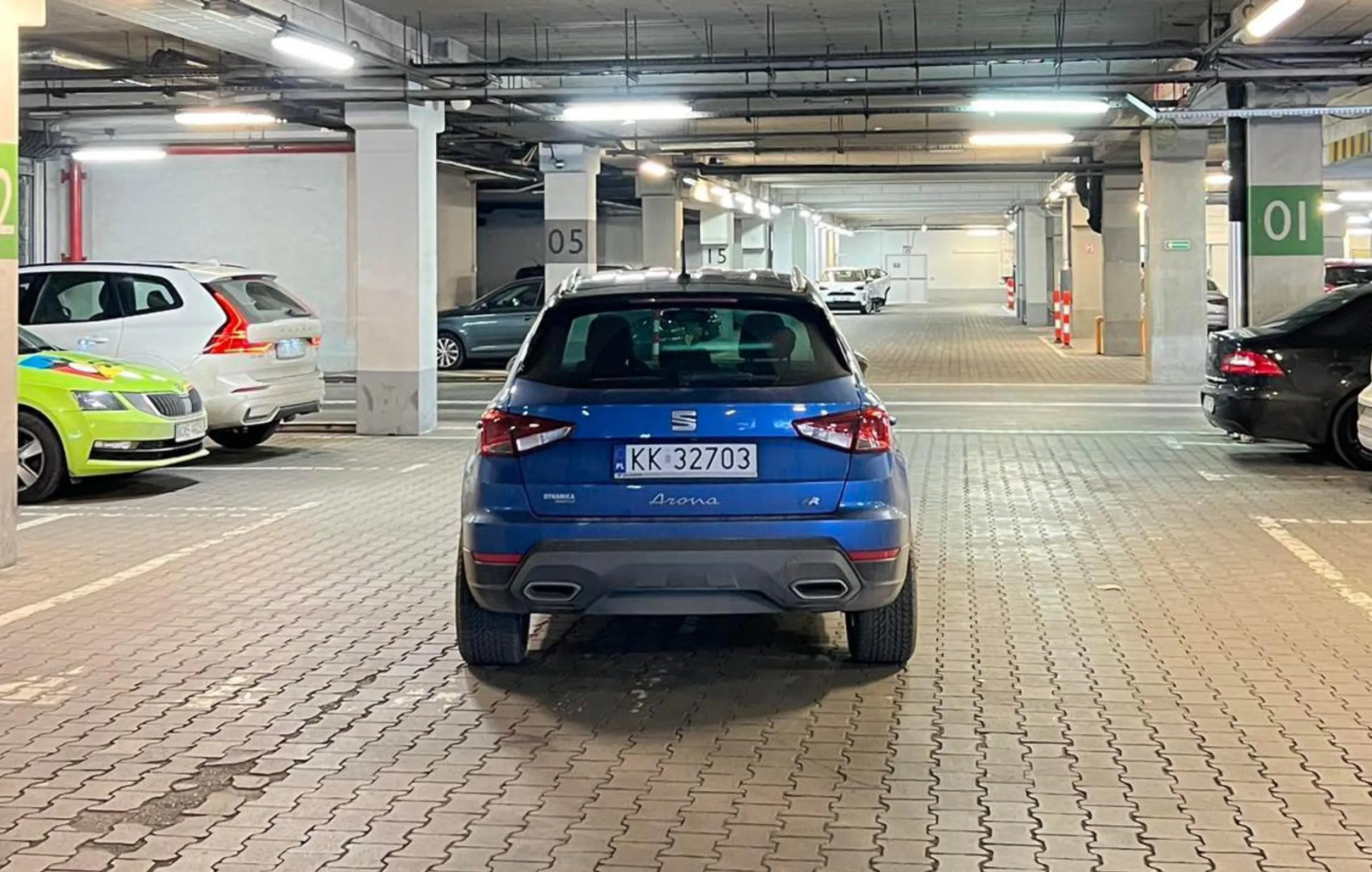 patrzycie na zaparkowany samochód x.d.