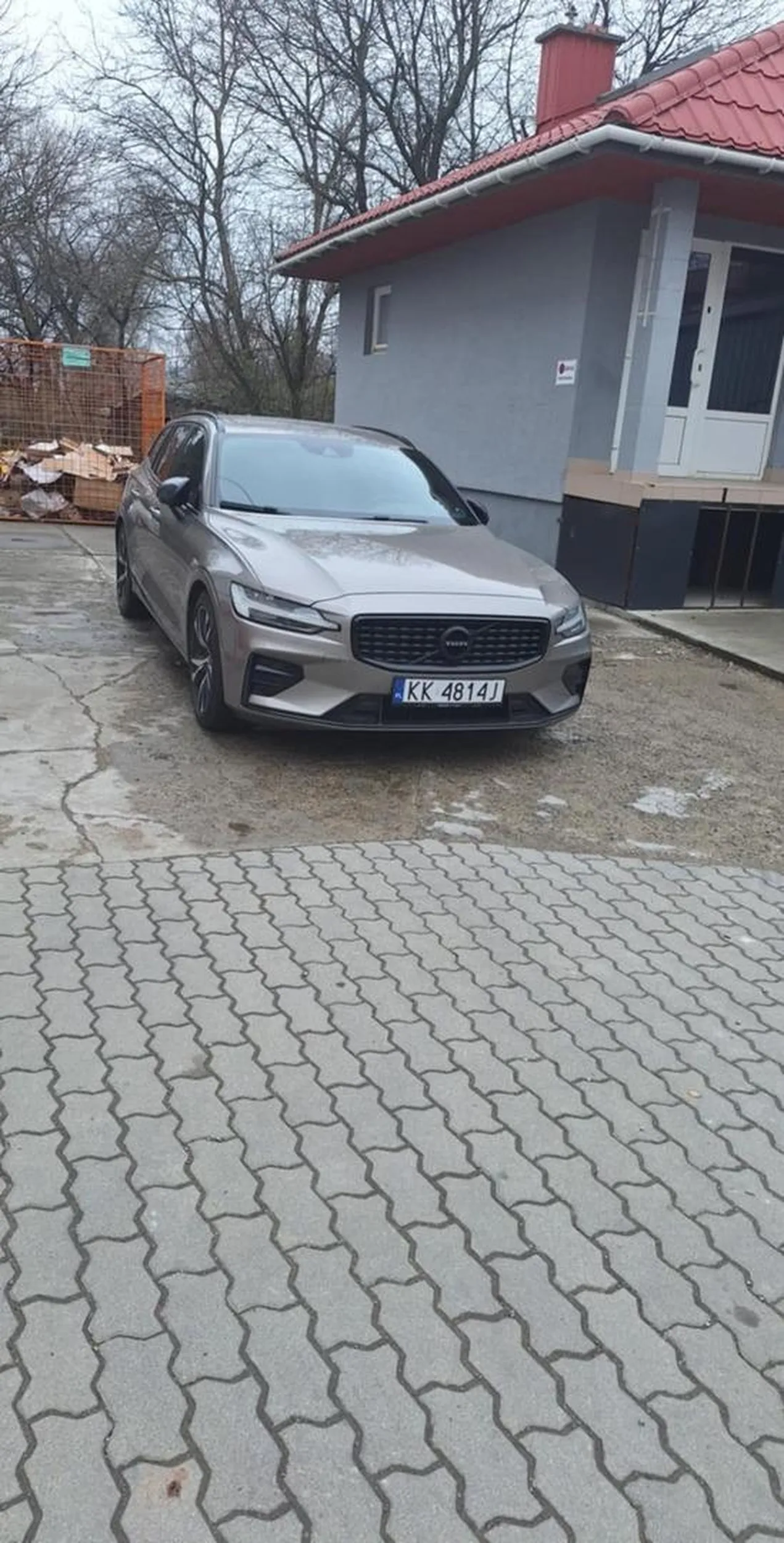 Volvo V60 Franczyzobiorcy zappki Marcina W. oferuje e papieros do kawki z kawomatu