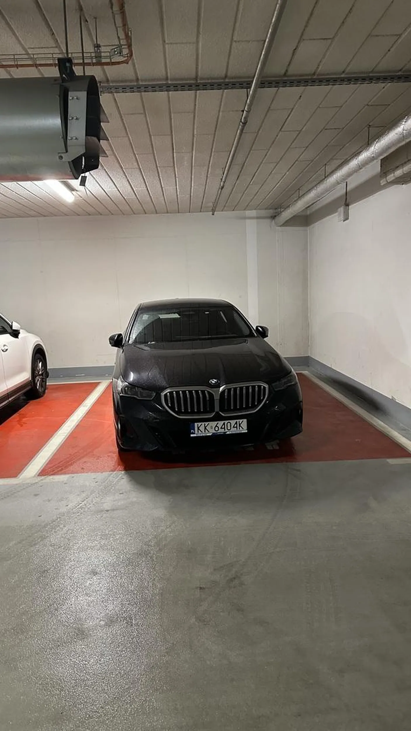 Parkuje na miejscu matki z dzieckiem żeby mieć bliżej do sklepu mimo że nie ma dziecka w samochodzie