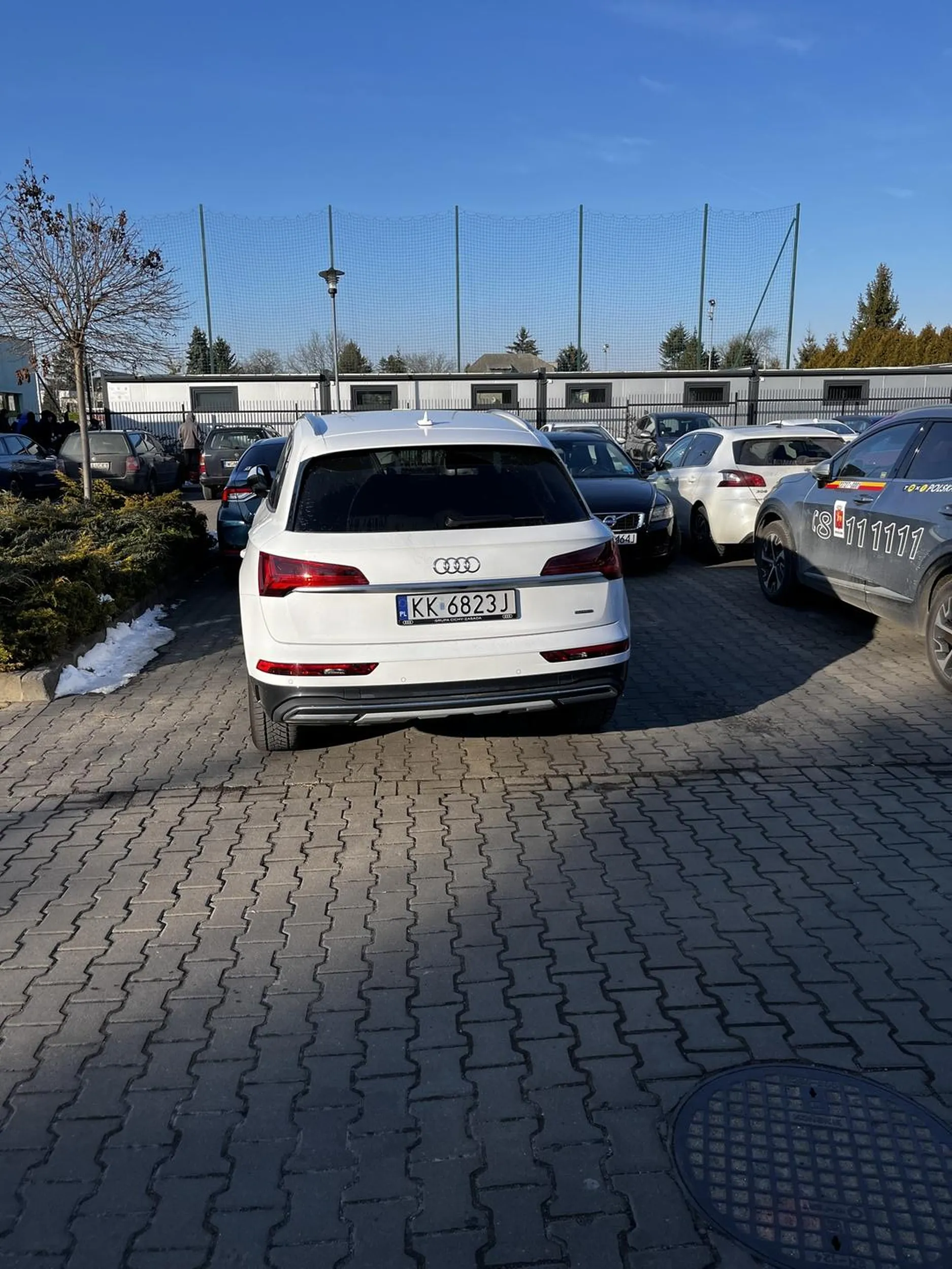 Piąteczka za parkowanie na dwóch miejscach