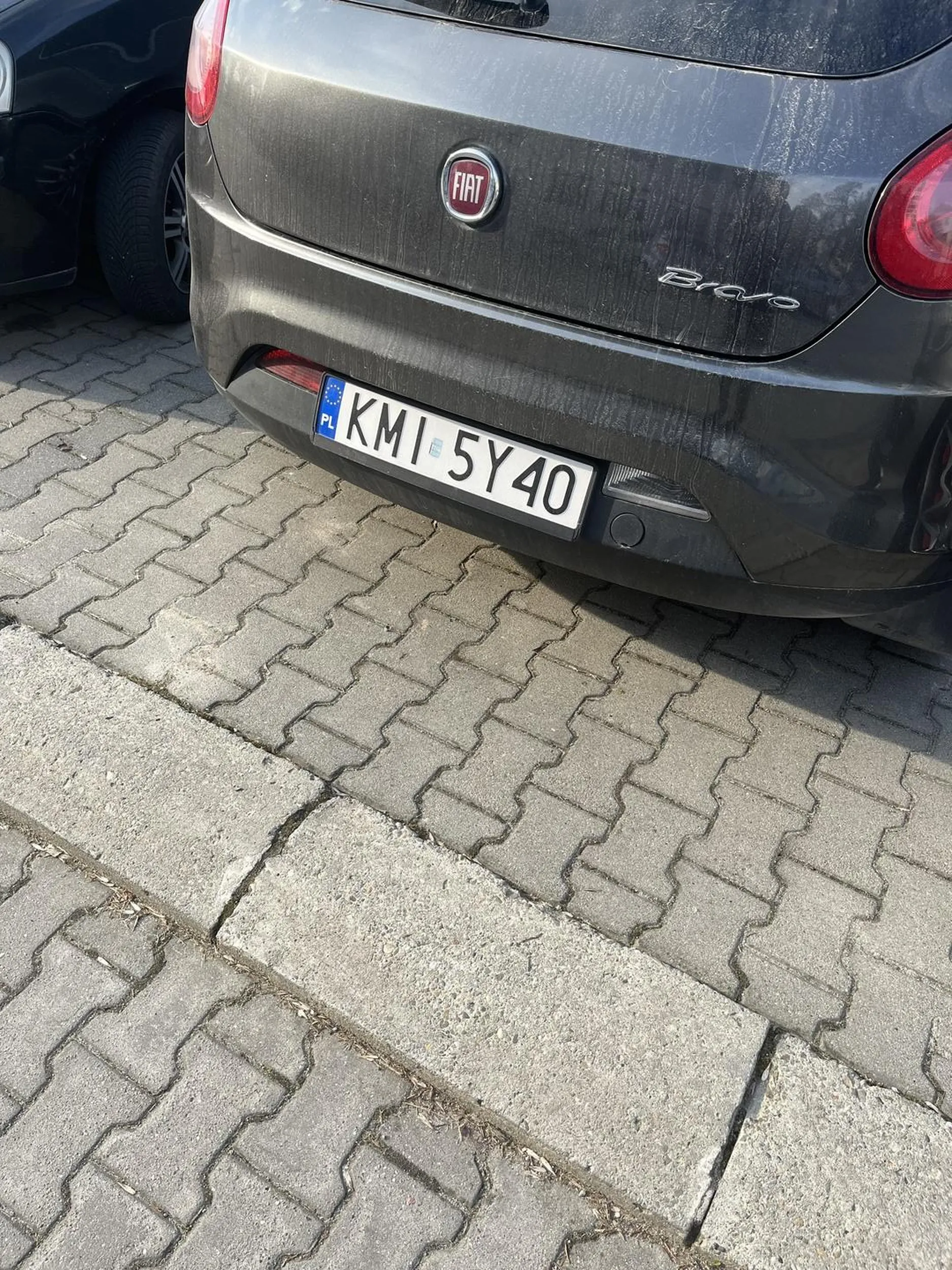 Masz szybki czas na odpowiedź za uszkodzone drzwi