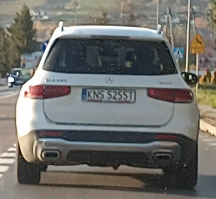 Najpierw ciul wymusił pierszeństwo, potem specjalnie gwałtownie zachamował i jechał 30 km/h przez całą drogę