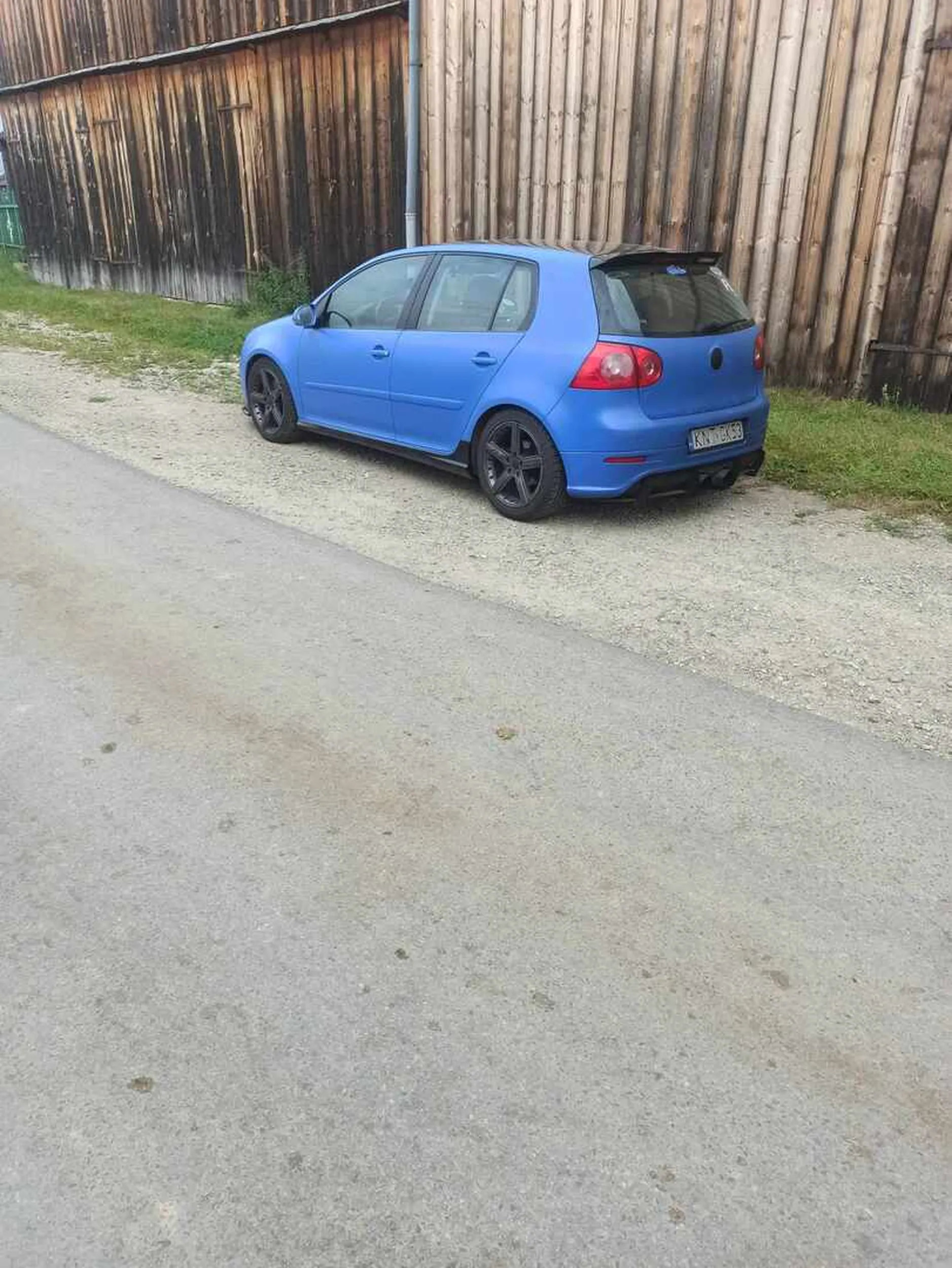 Gość lubi zapierdalać , pozdro dla chłopa