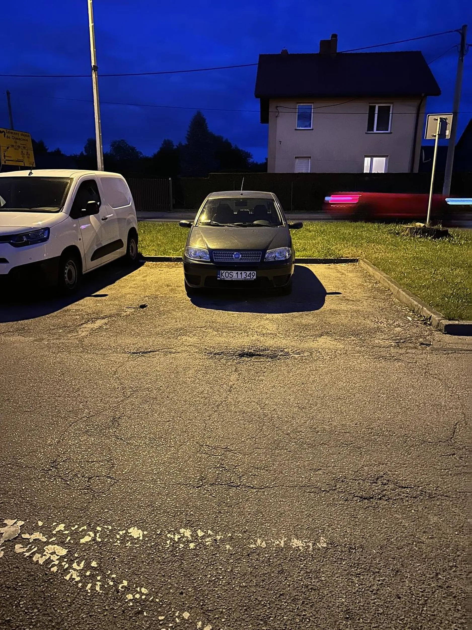 „Nie chcę obić sobie drzwi o krawężnik.”