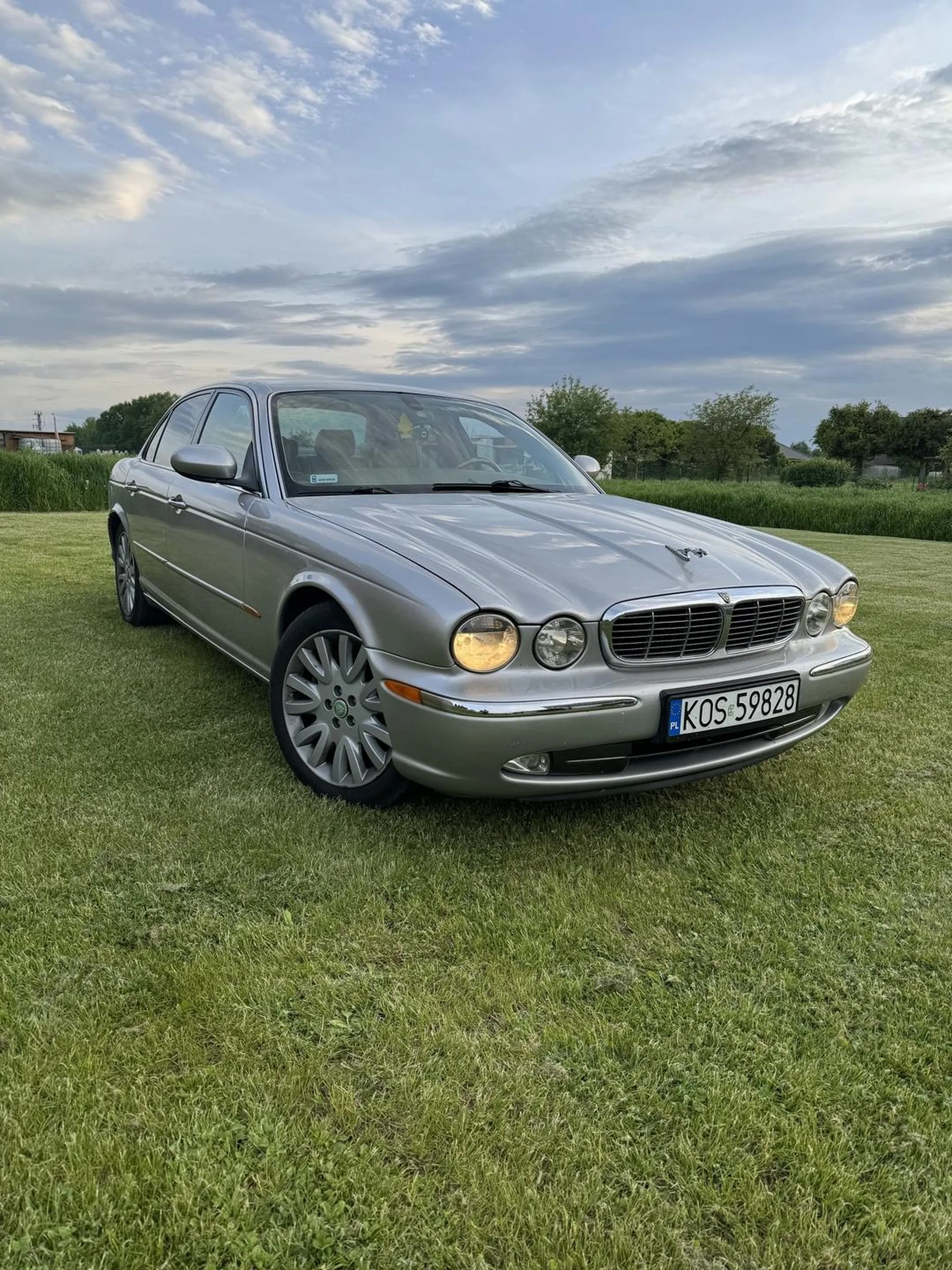 Super auto, super kierowca, pozdrawiam