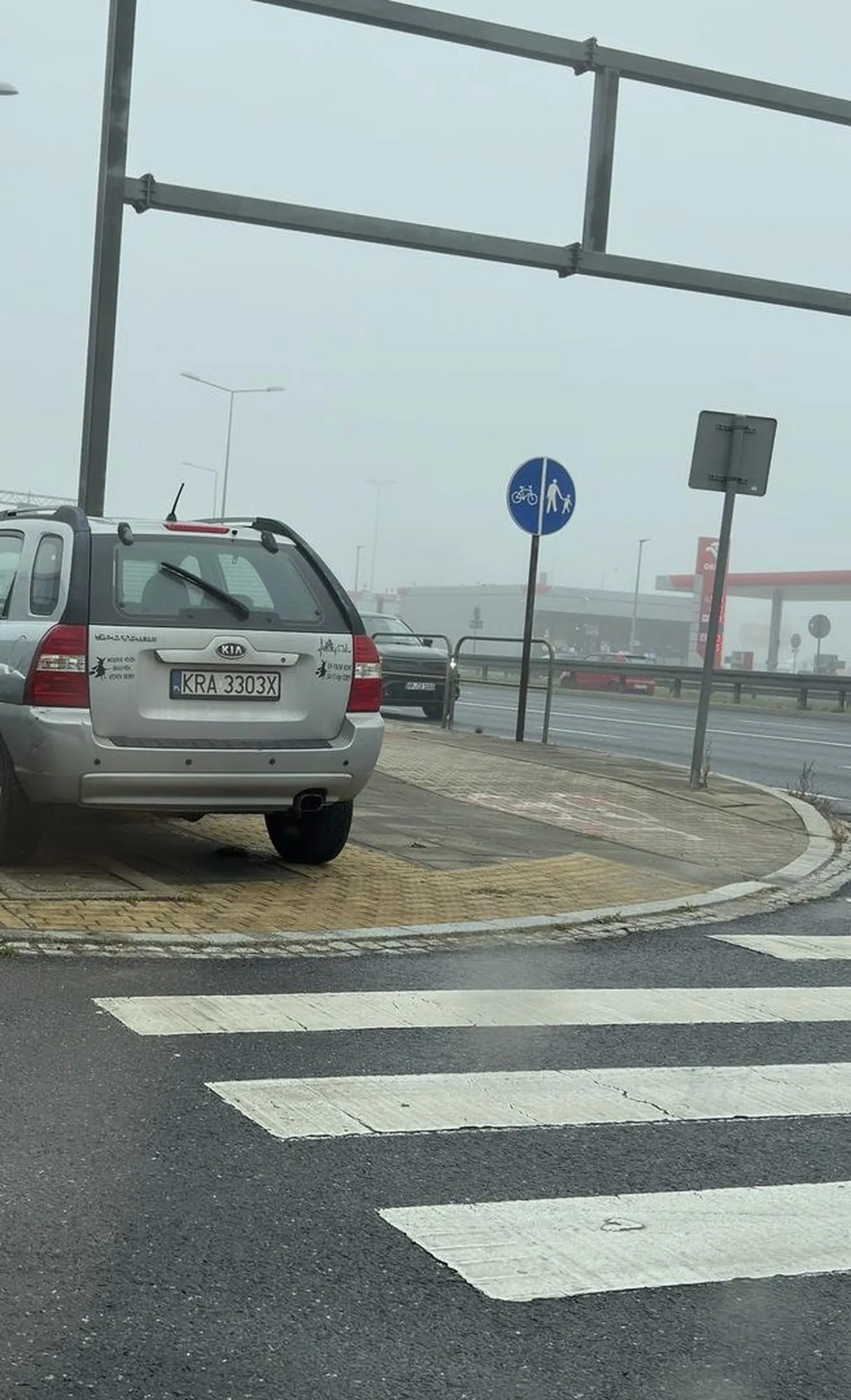 Przejść górą, czy dołem??