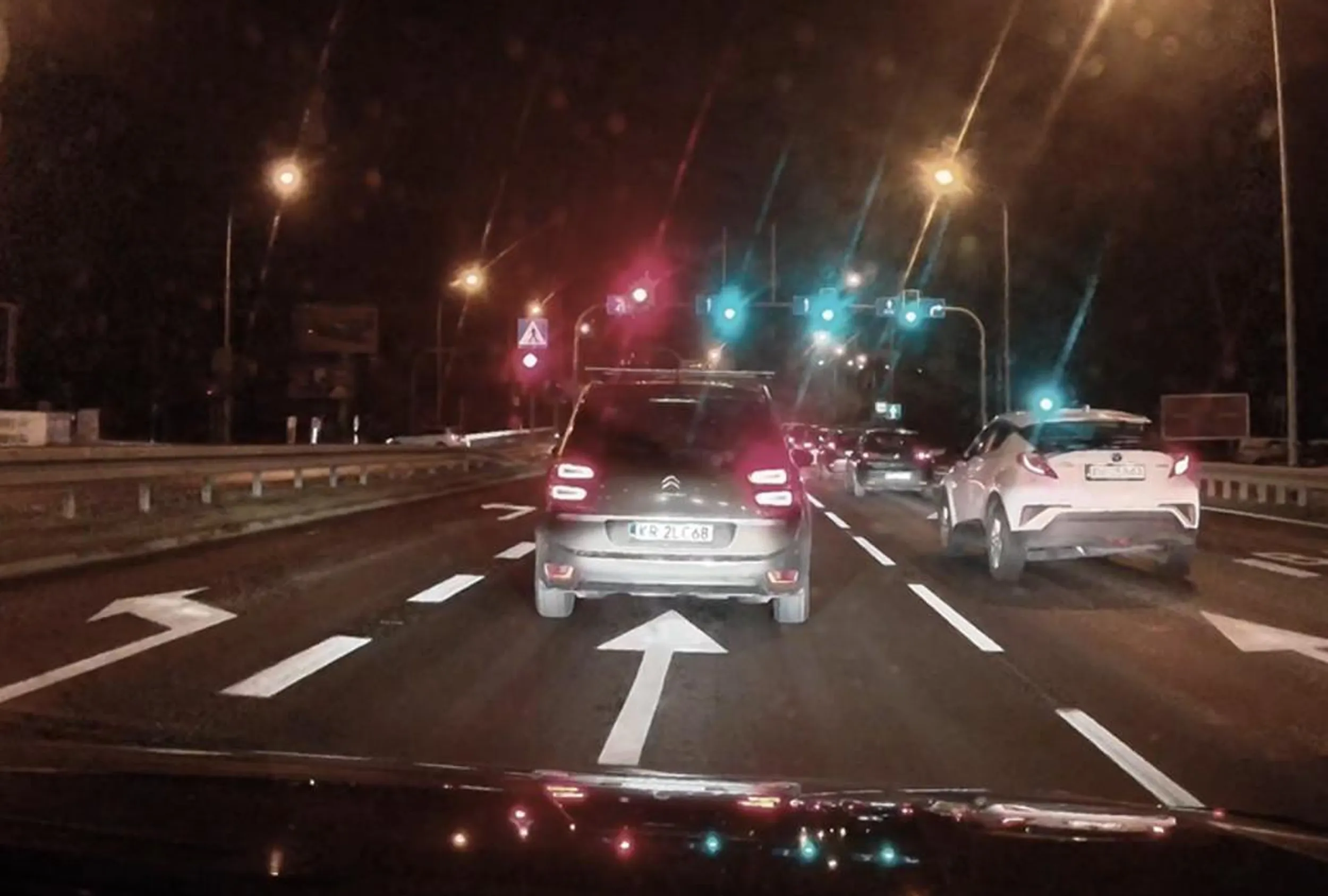 miłośnik lewego pasa