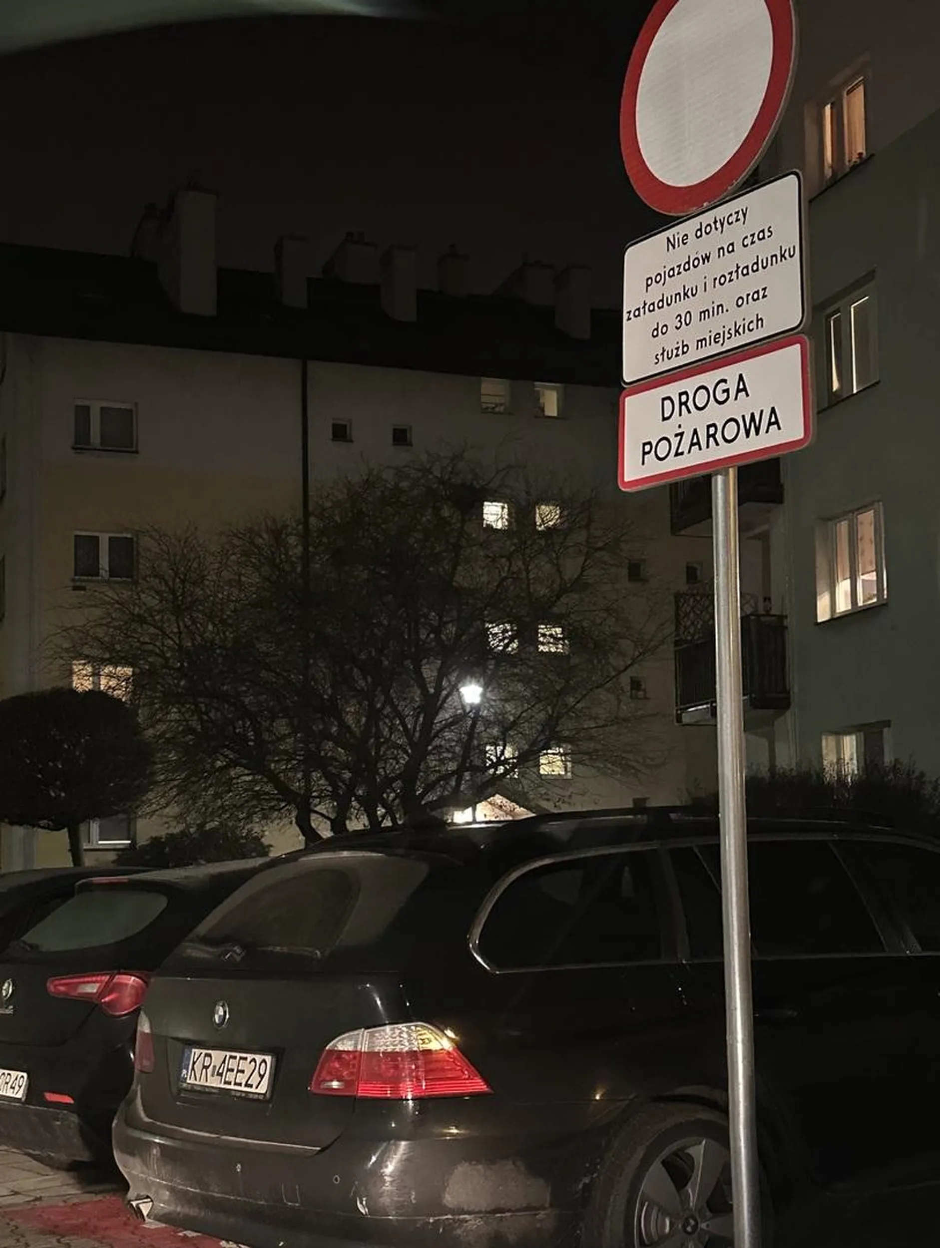 Szeryfie przeparkuj karocę