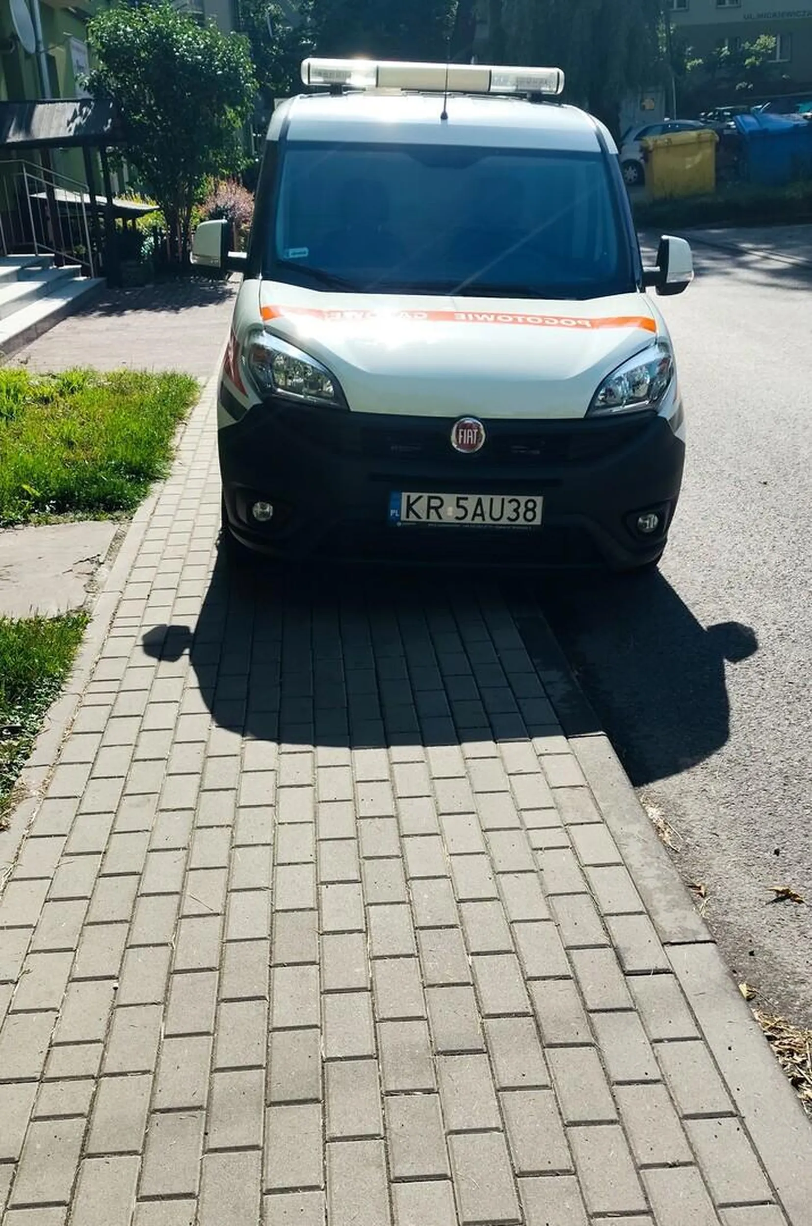 Zastawianie chodnika!