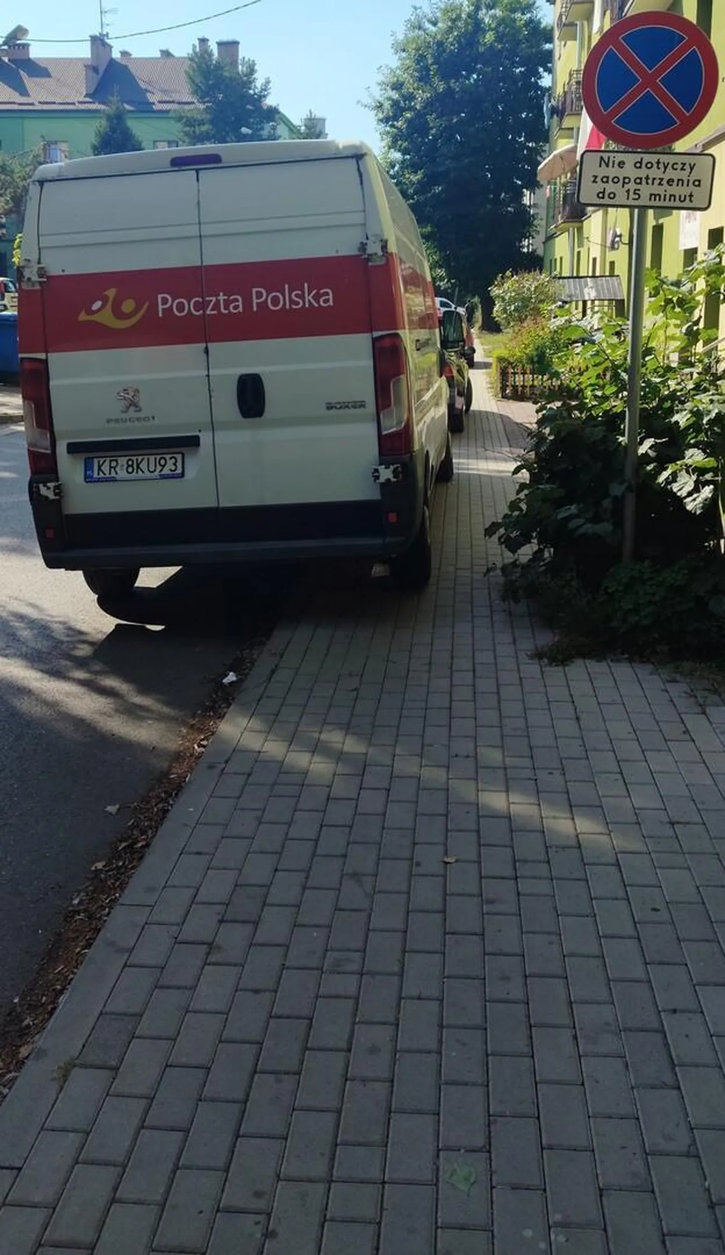 Proszę nauczyć swojego kierowcę parkować poprawnie....