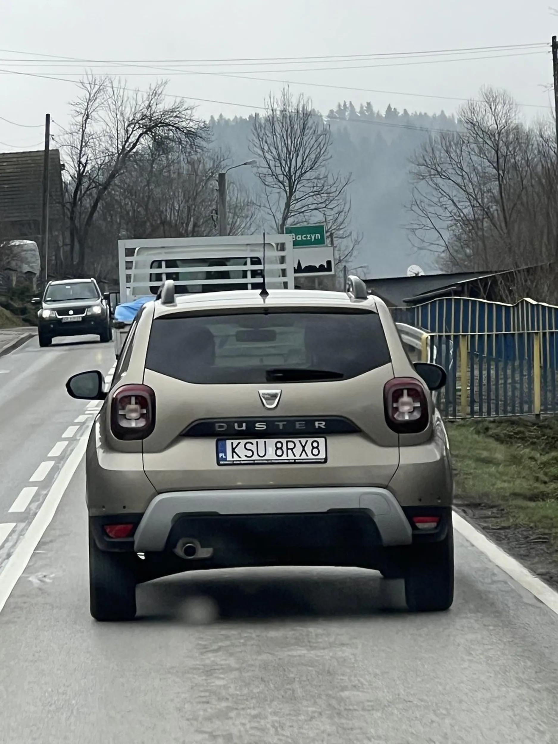 Wyprzeda na czołówkę na przejściu dla pieszych